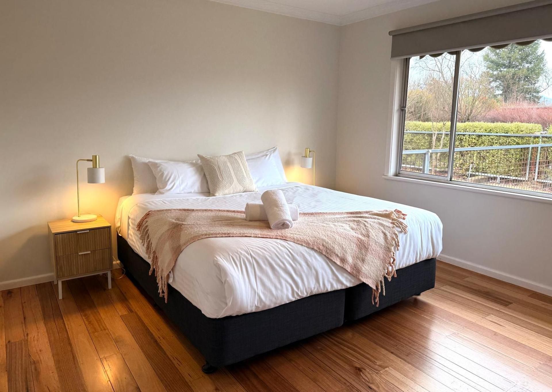 Summit Two Bedroom House – Pet Friendly