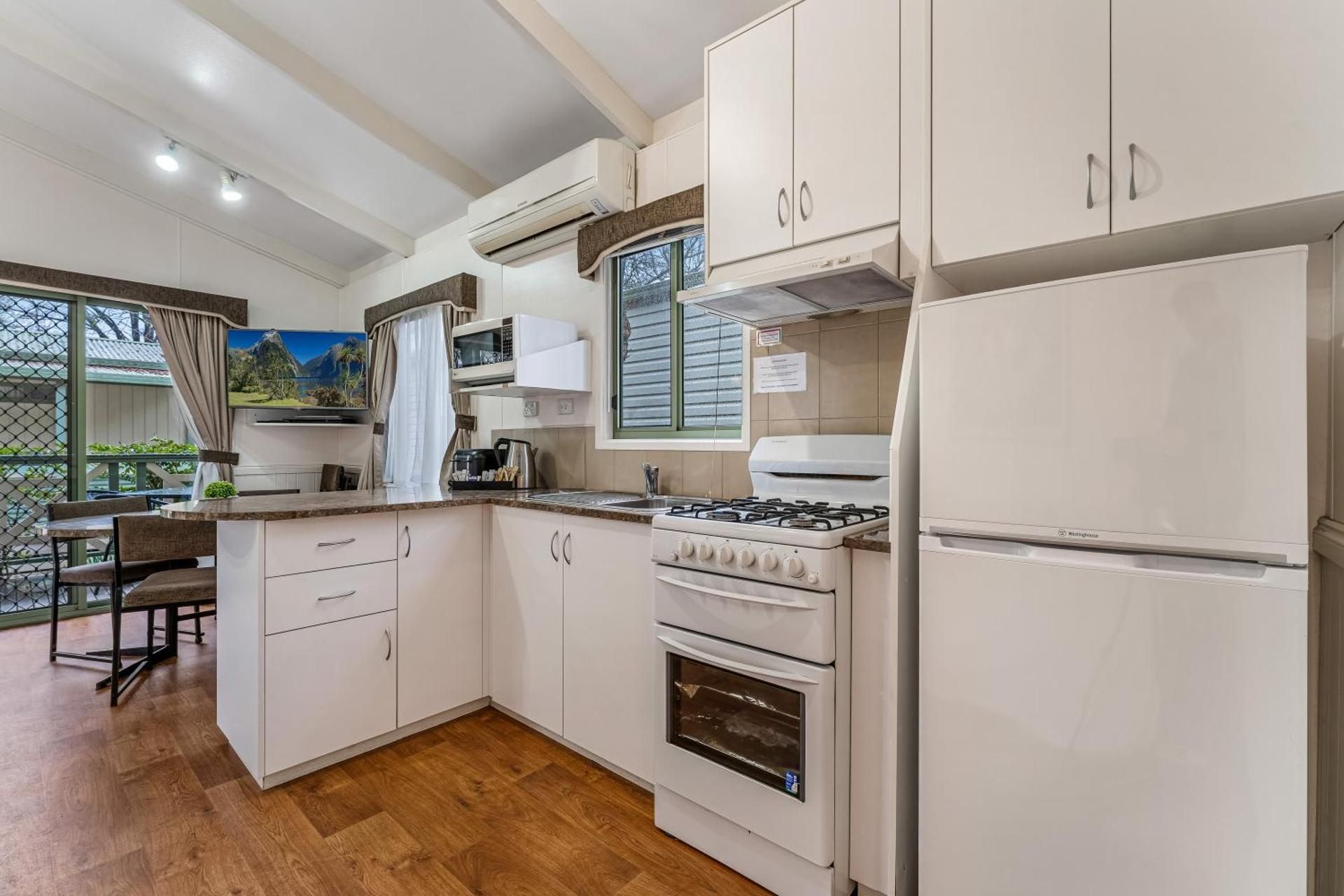 Superior Cabin (3BR)