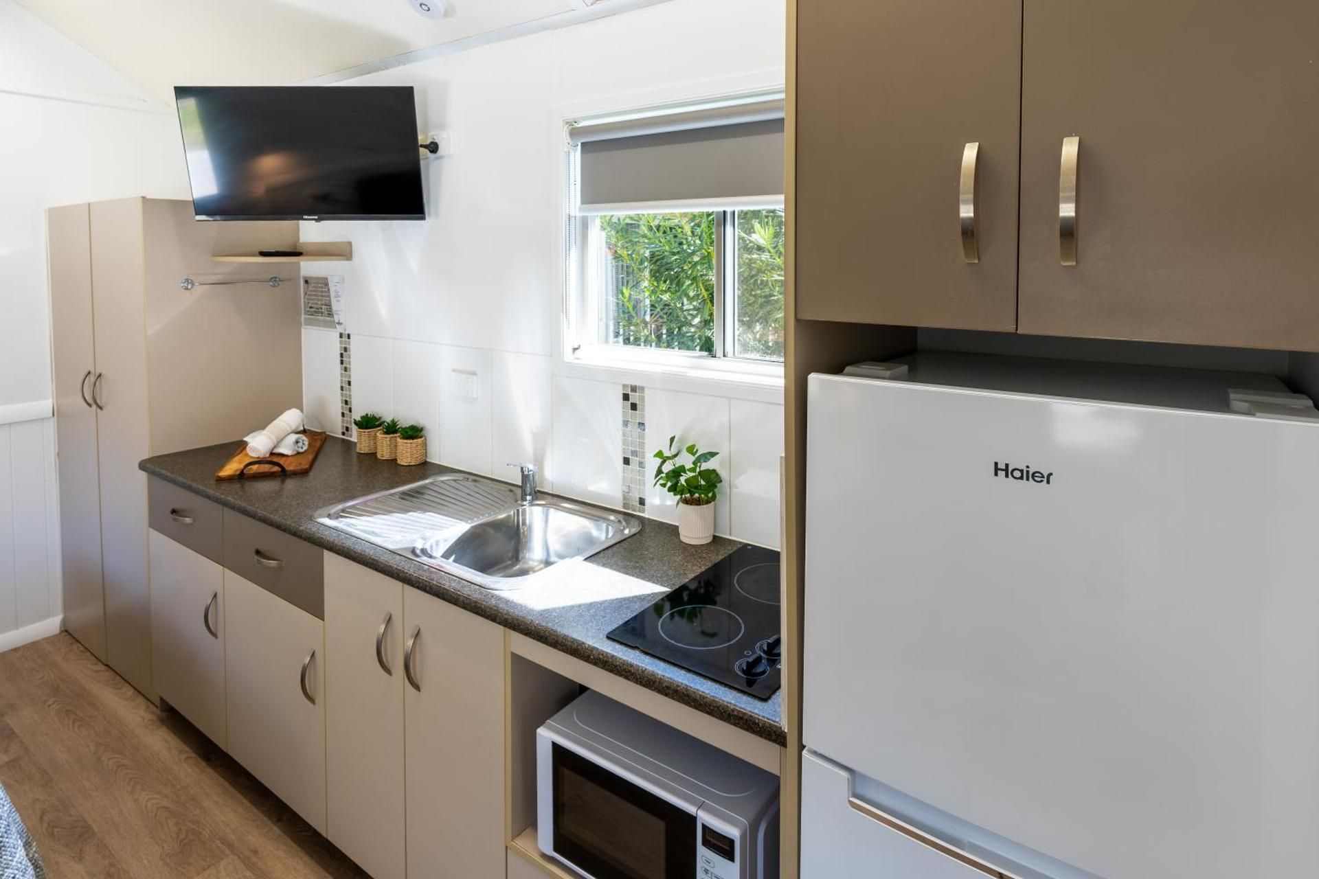 Ensuite Villa Studio
