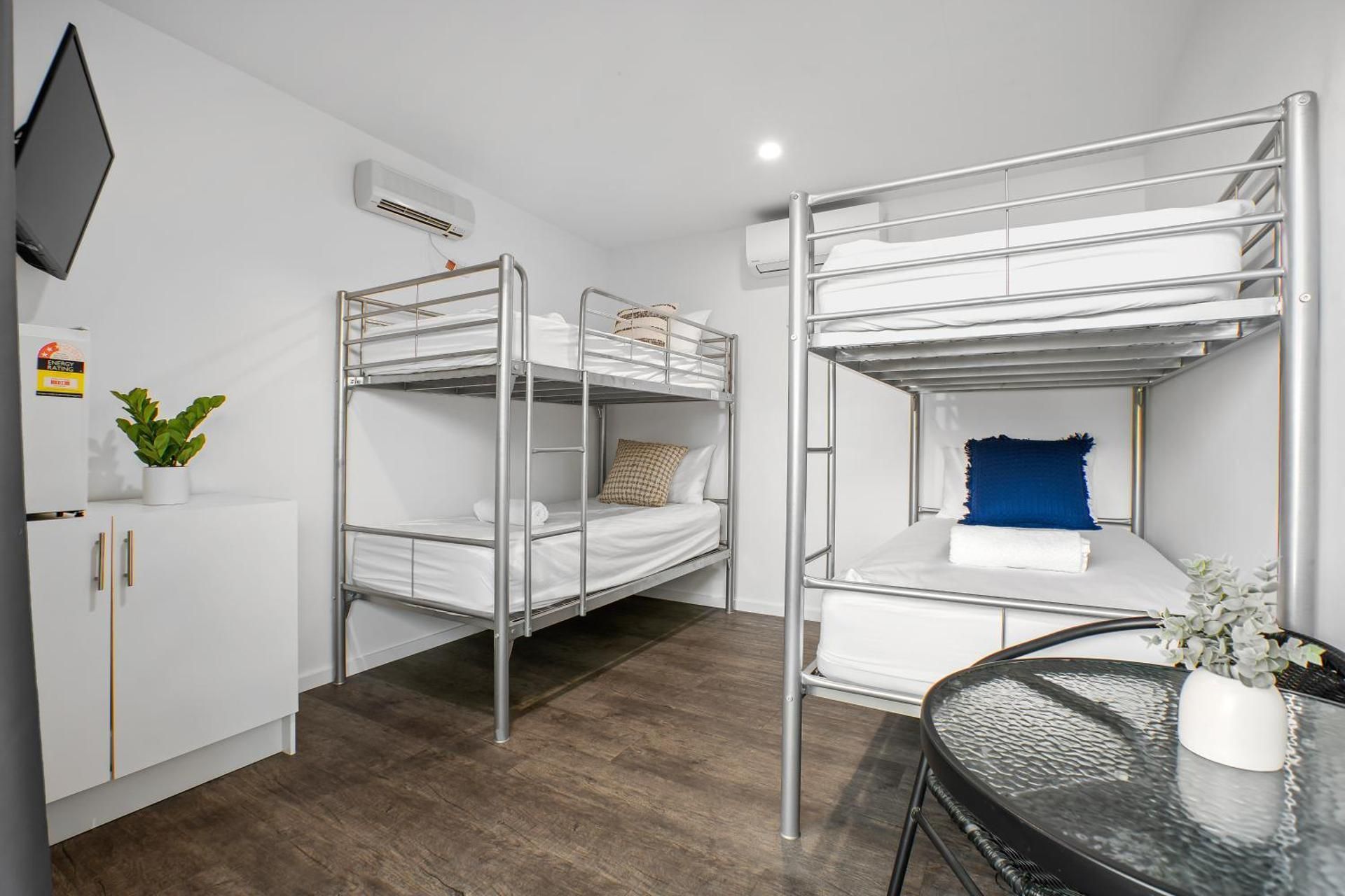 Bungalow – Sleeps 4 (Shared Bathroom)