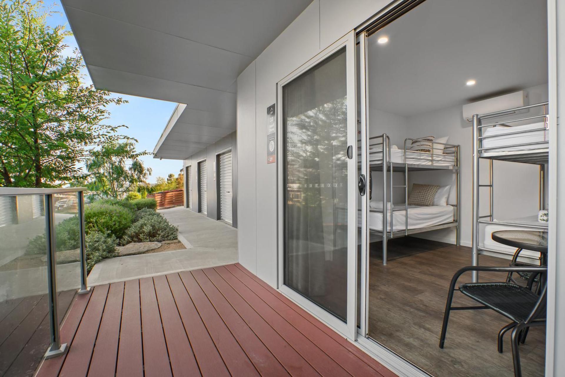 Bungalow – Sleeps 4 (Shared Bathroom)
