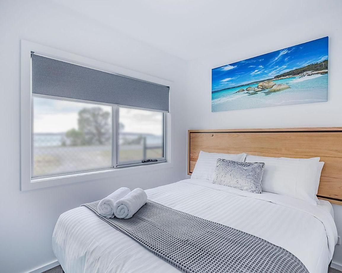 Park View Cabin Pet Friendly - Sleeps 6