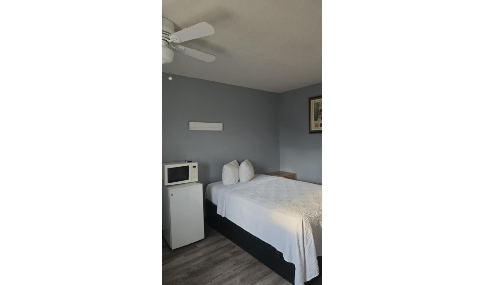 Hotel O Motel 10 Lordsburg I-10 Queen Bed Non-Smoking