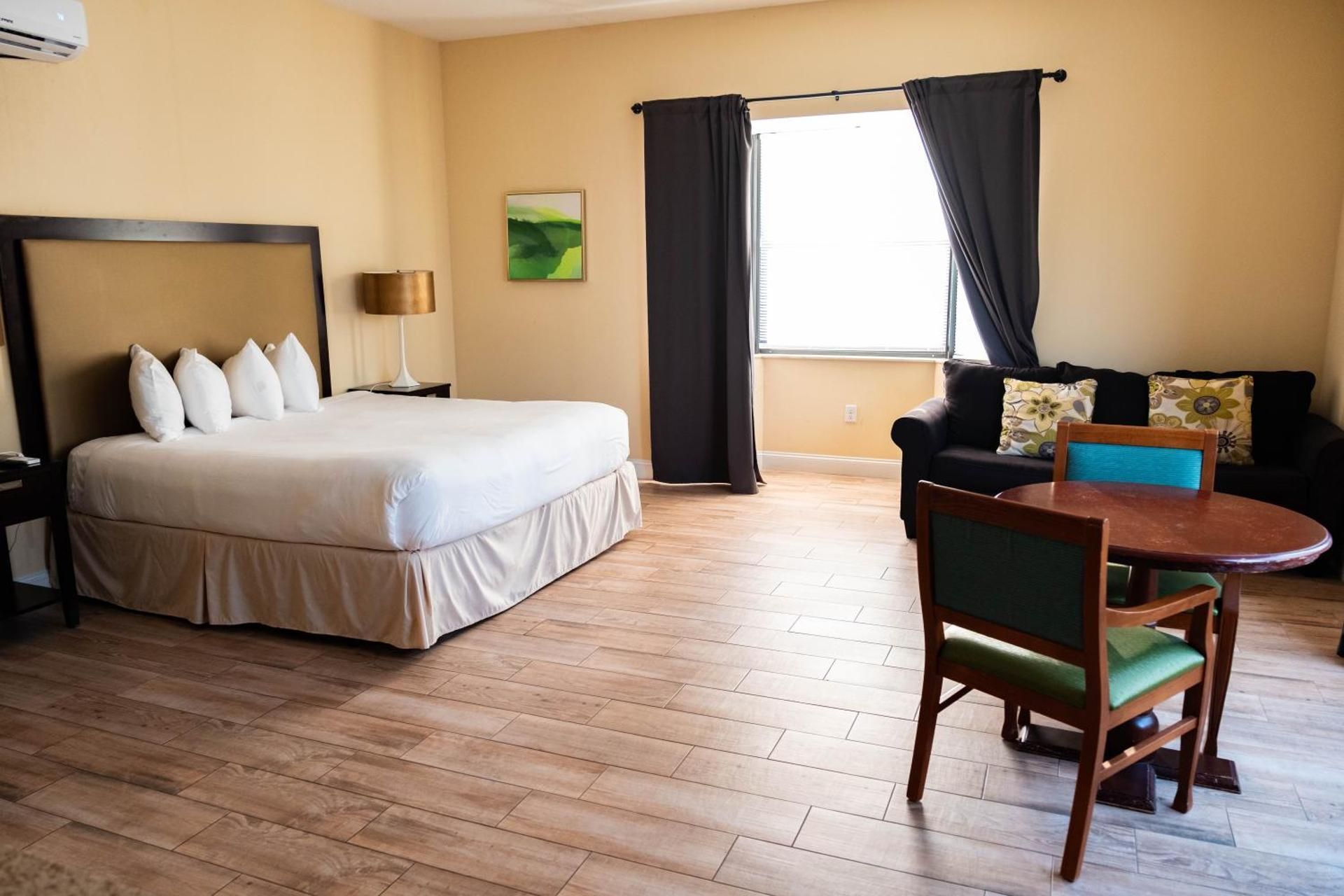 King Room with Pool View