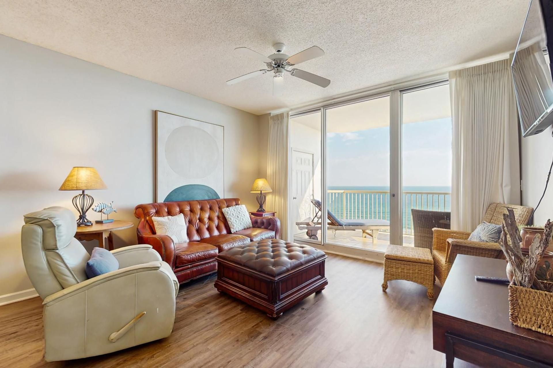 Apartment with Balcony