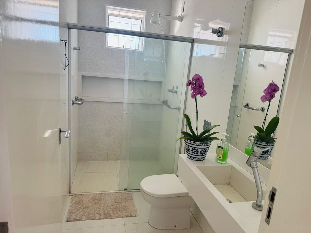 Basic Single Room, Garden View