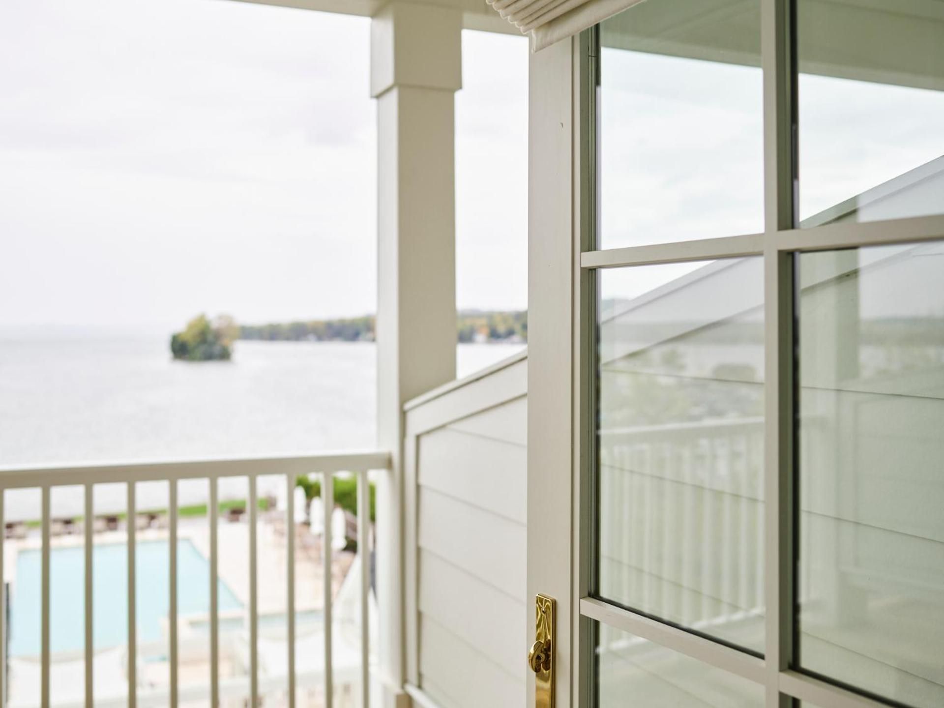 Double Room with Lake View
