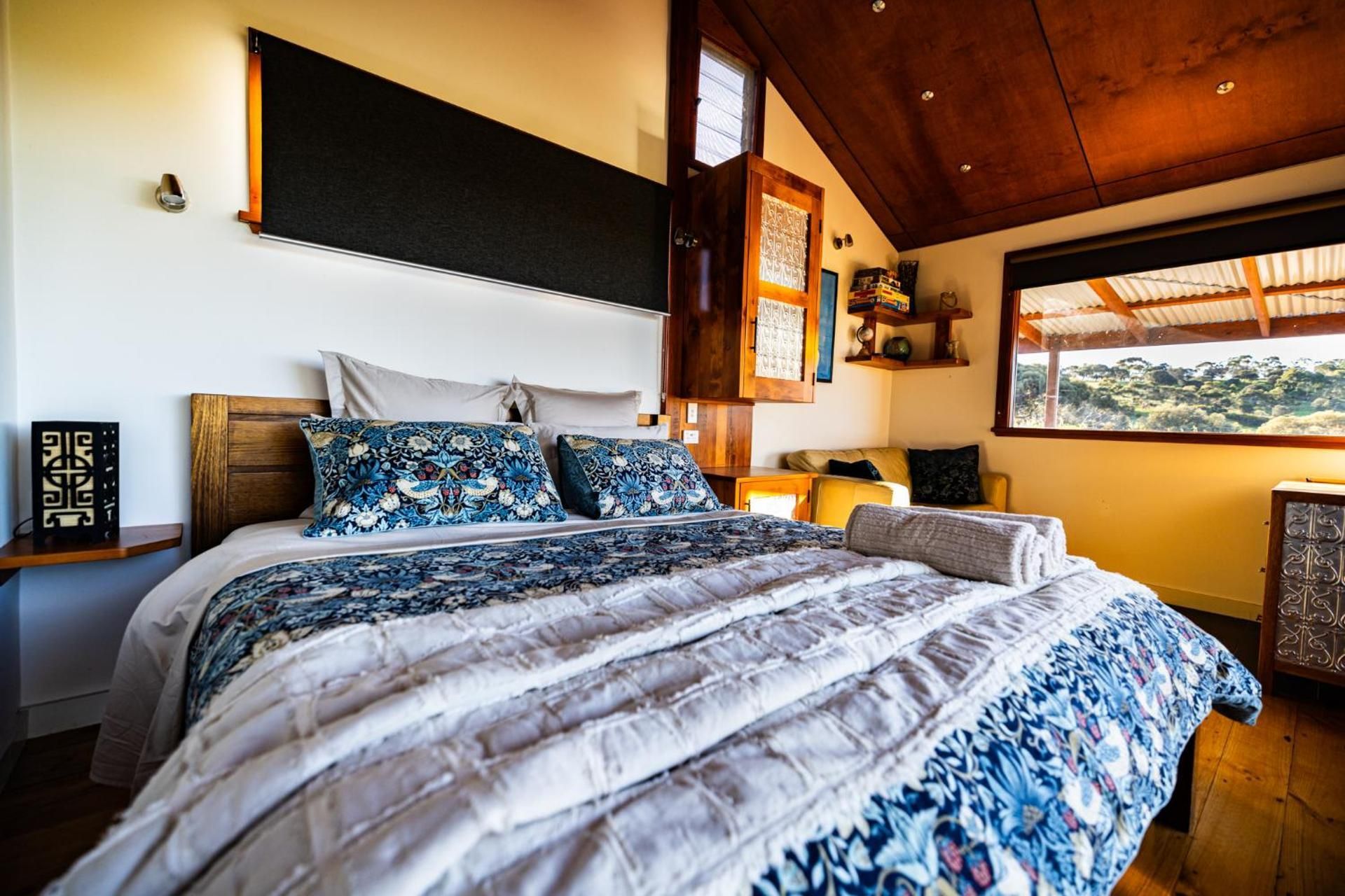 King Room with Mountain View