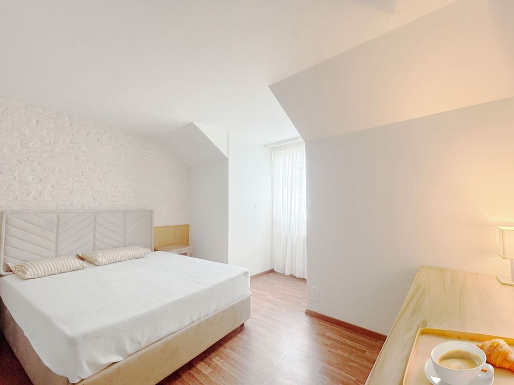 Hotel Zunfthaus zu Wirthen Double or Twin Room 10