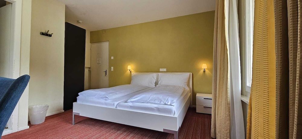 Hotel Berghof Amaranth Superior Double Room 6