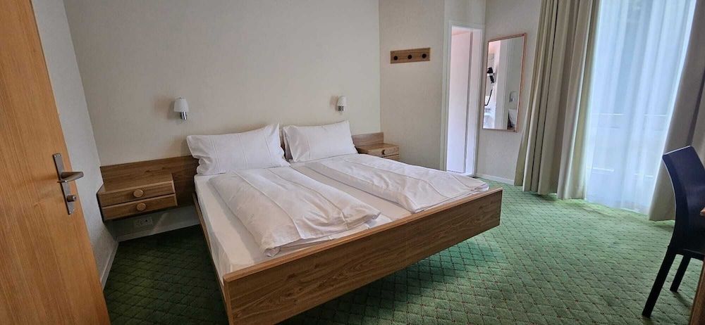 Hotel Berghof Amaranth Superior Double Room 4