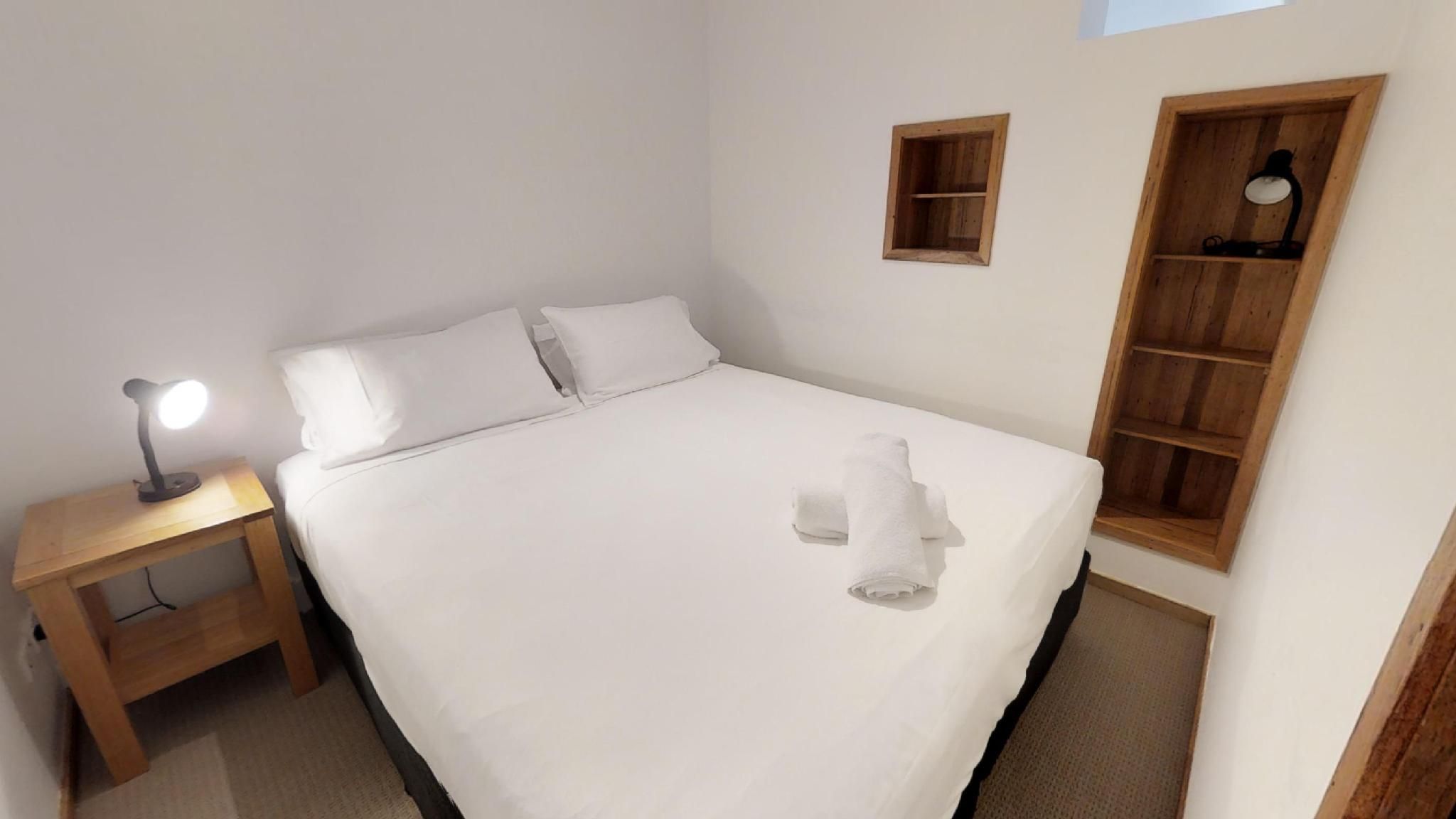 Two Studios - Sleeps 4