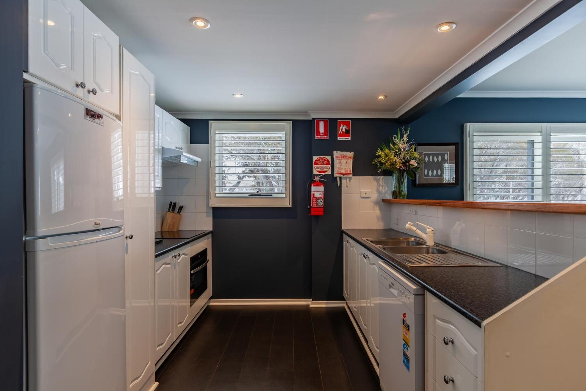 One Bedroom Apartment (sleeps 2)