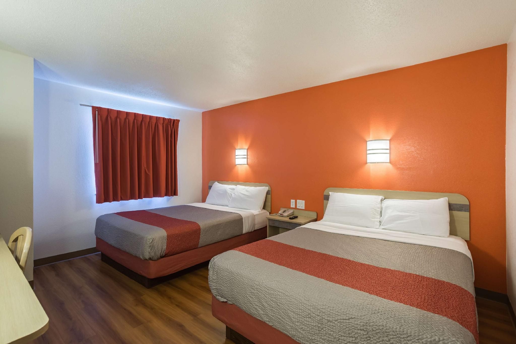 2 Queen Beds | Suite, Non-Smoking, Hot Tub