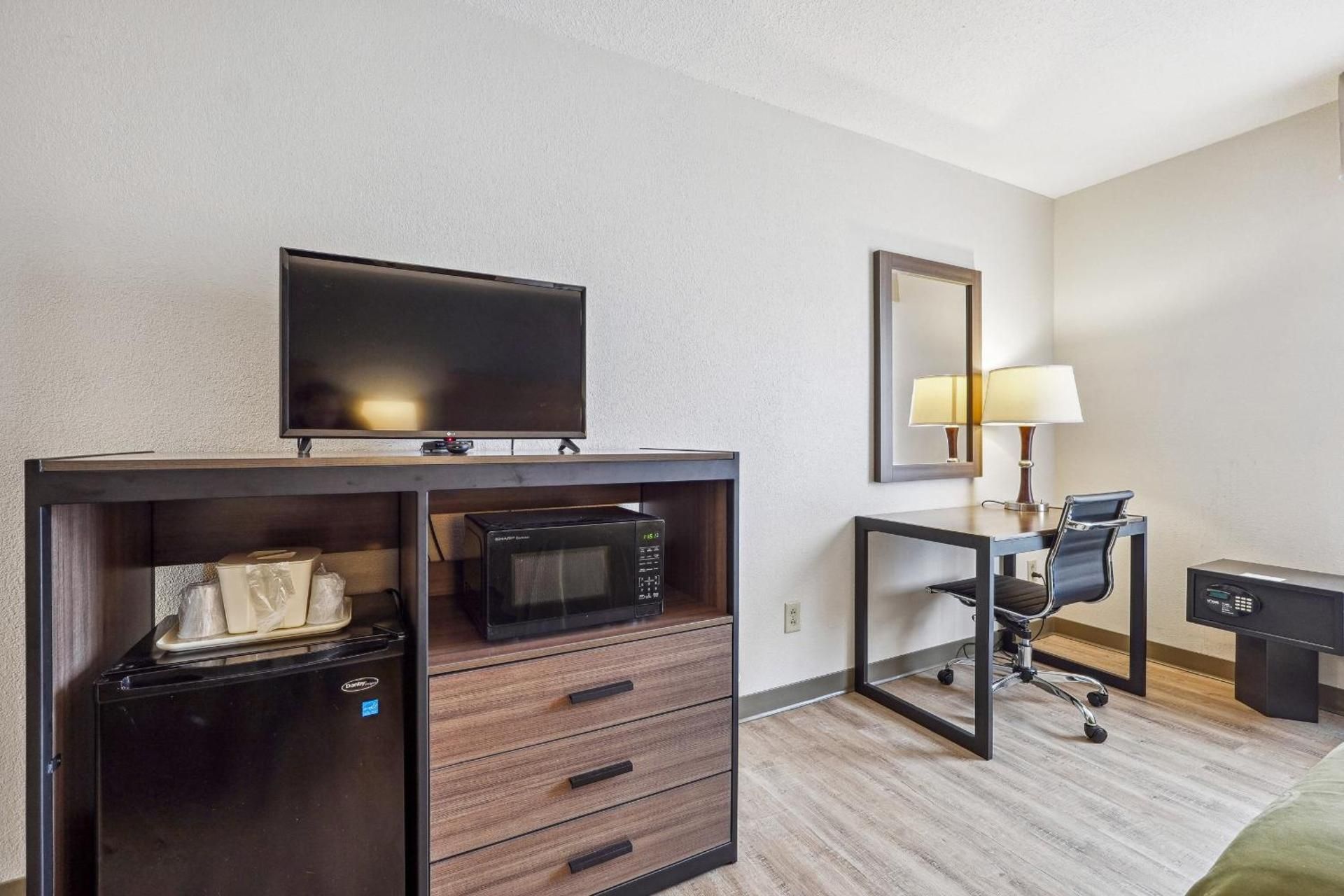 Standard Room J