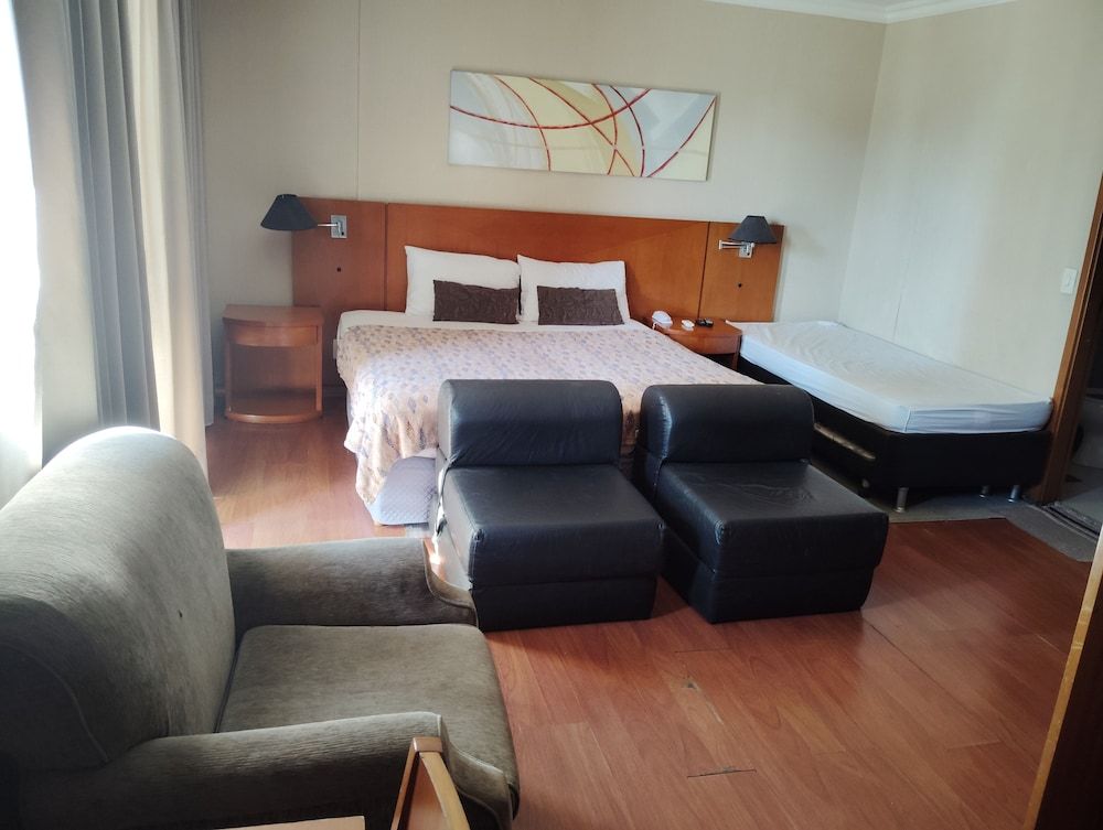 Standard Suite, City View