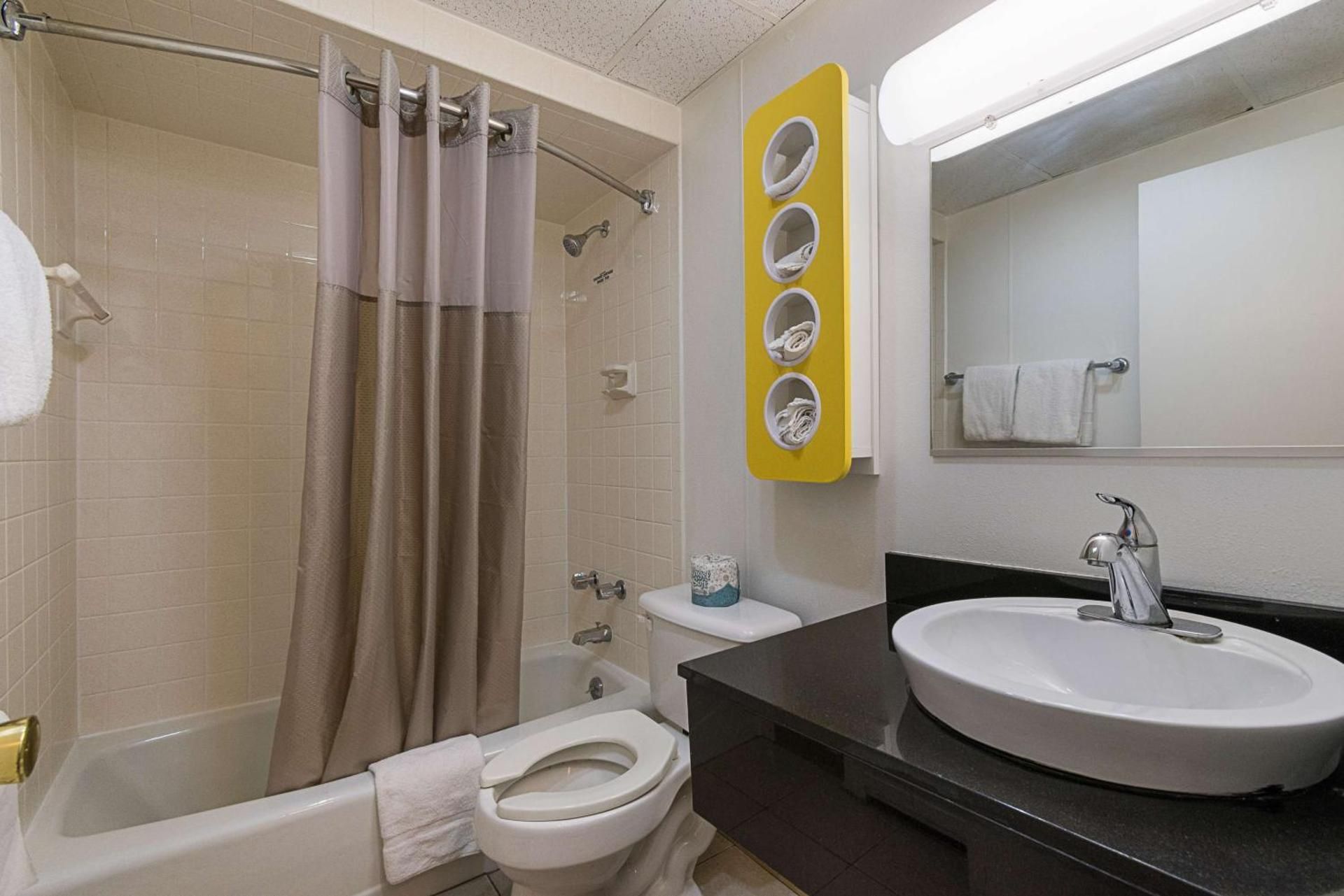 Motel 6 Frackville, PA 1 Full Bed | Non-Smoking 3