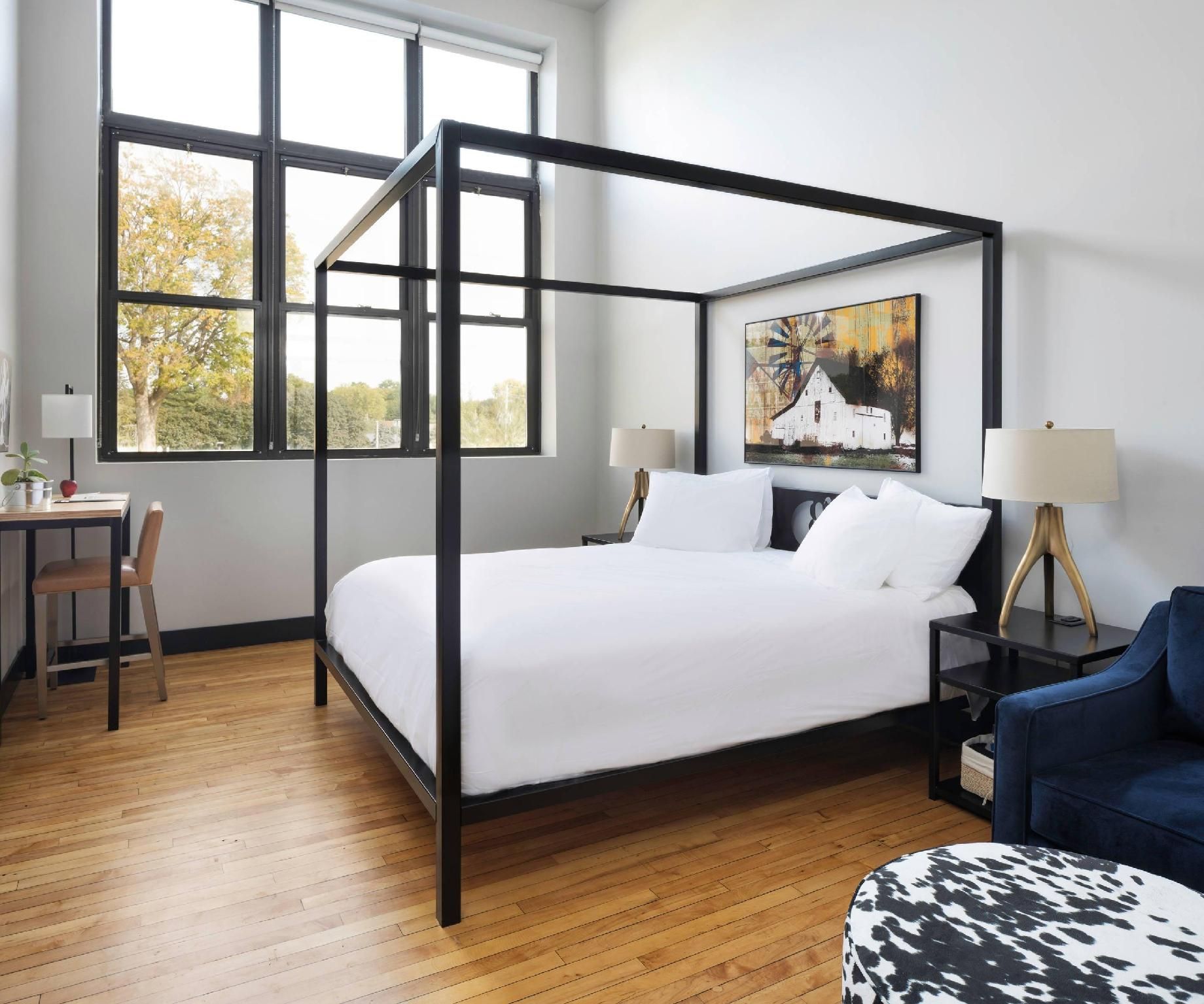 1 King Bed, Non- smoking