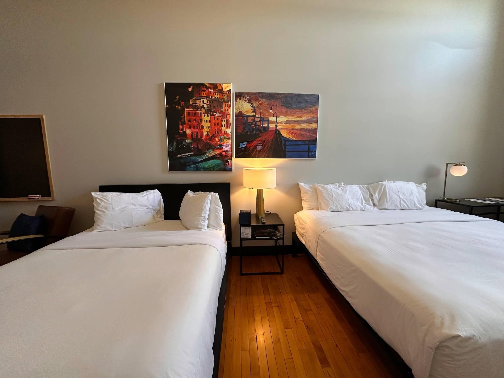 2 Queen Beds, Nonsmoking, Accessible