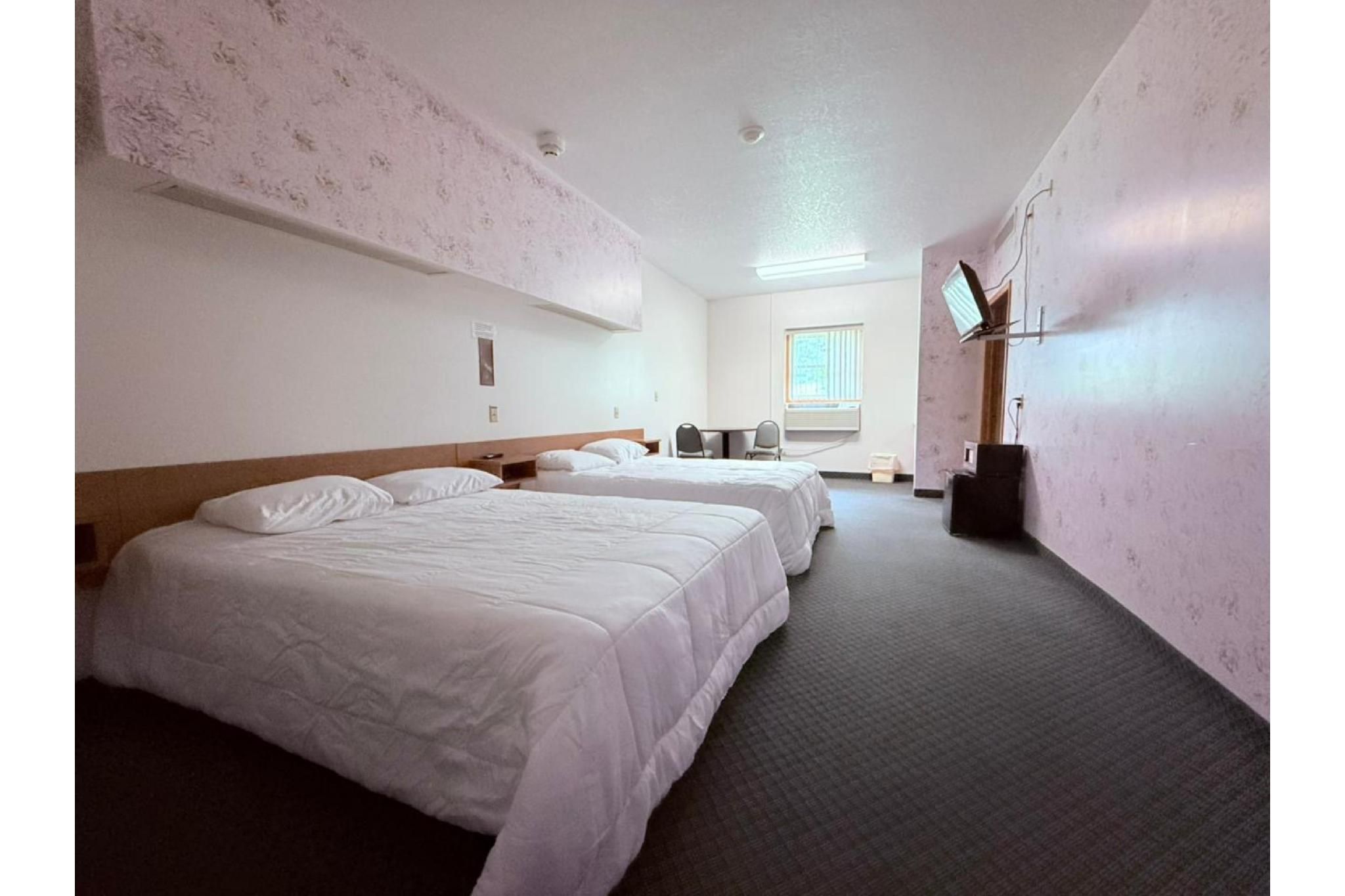 Hotel O Castle Town Ida Grove Hwy 175 King Bed Non-Smoking