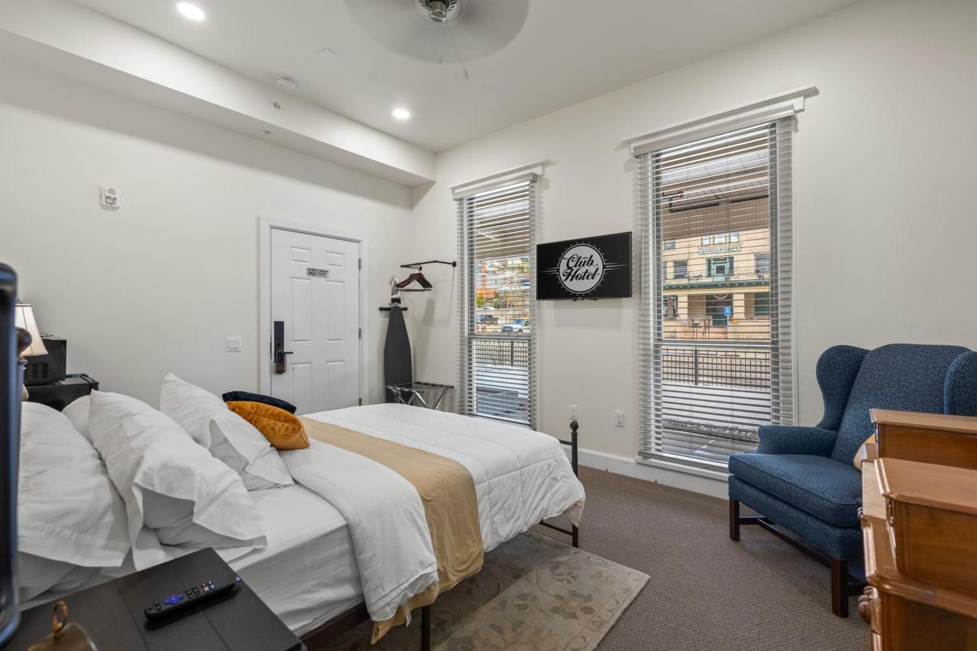 Queen Room - Disability Access