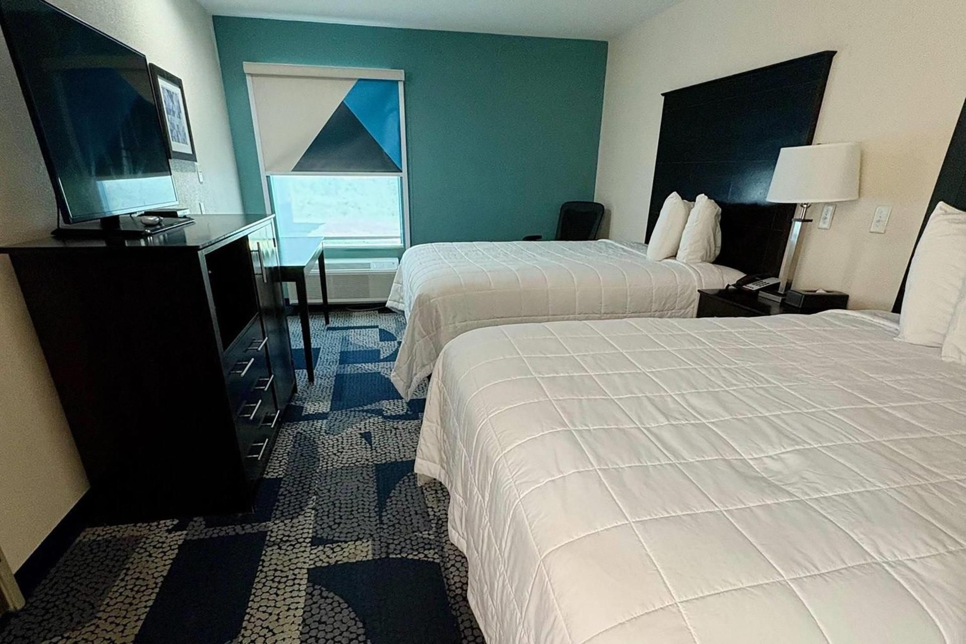 Queen Room with Two Queen Beds - Non-Smoking
