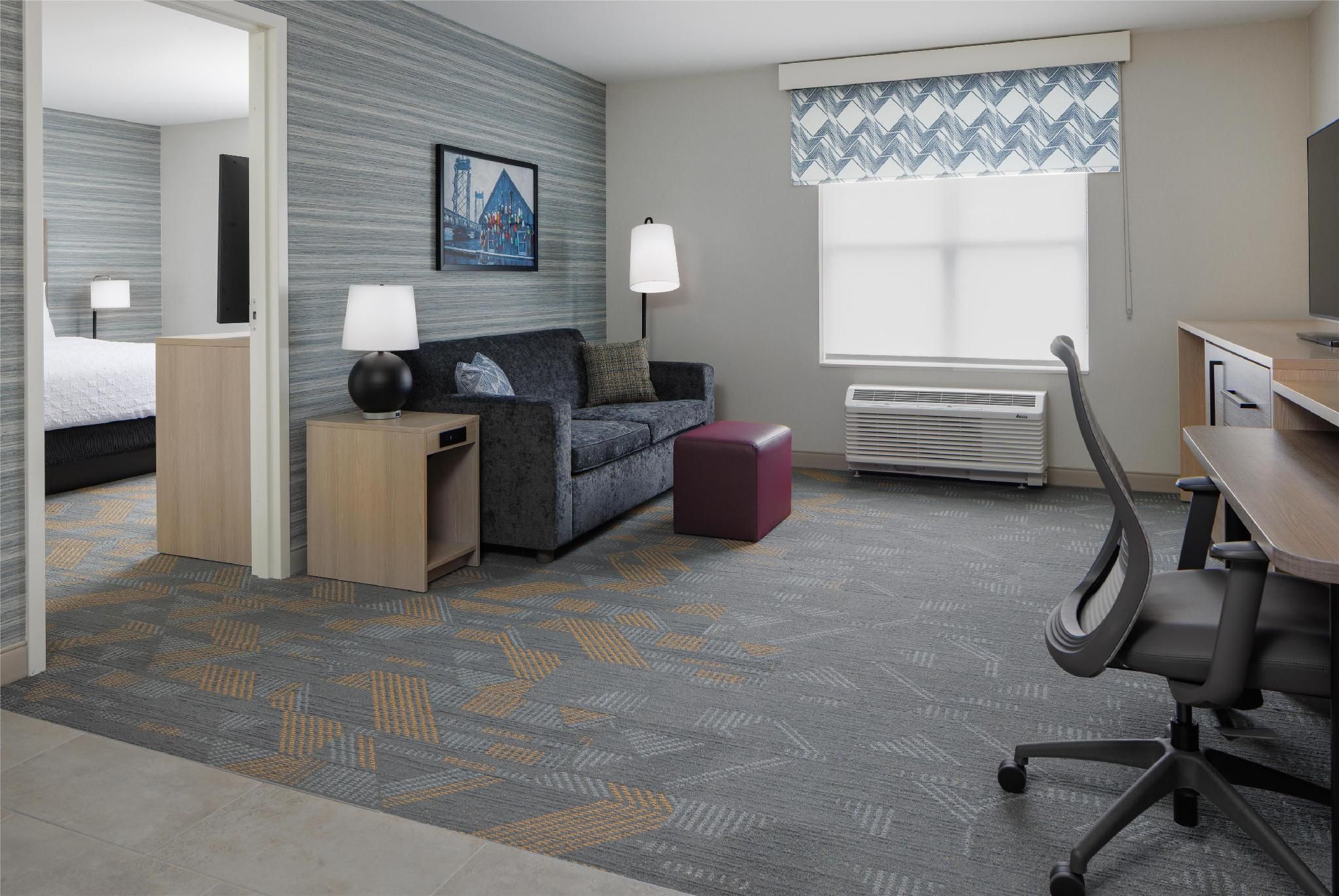 1 King Bed Hearing Accessible 1 Bedroom Suite