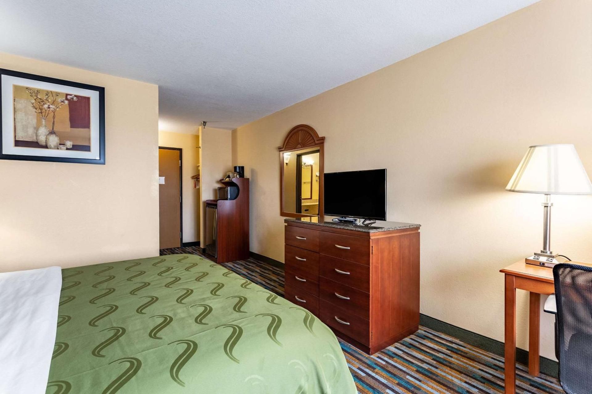 King Room - Non-Smoking