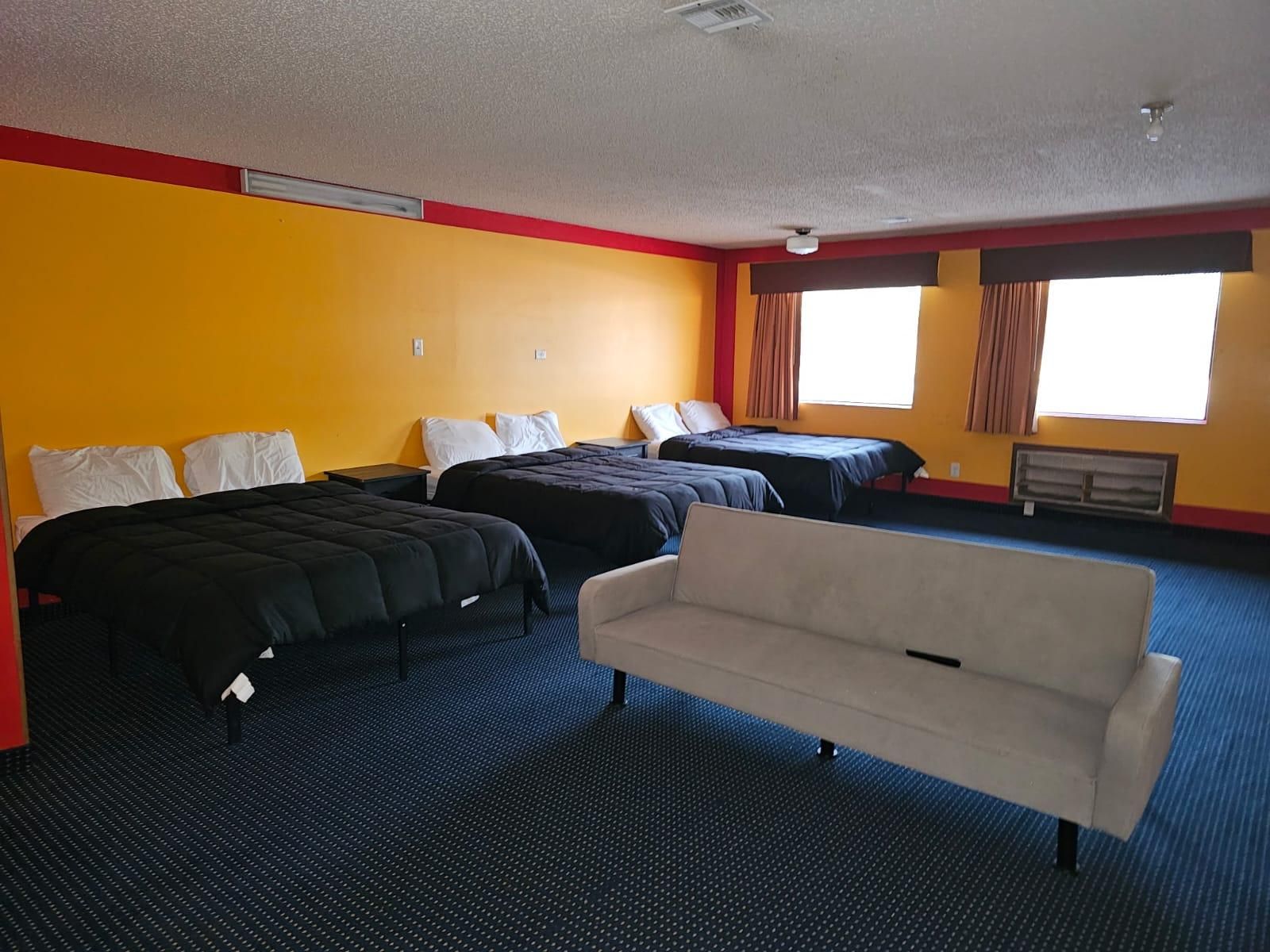 3 Queen Beds with Kitchenette