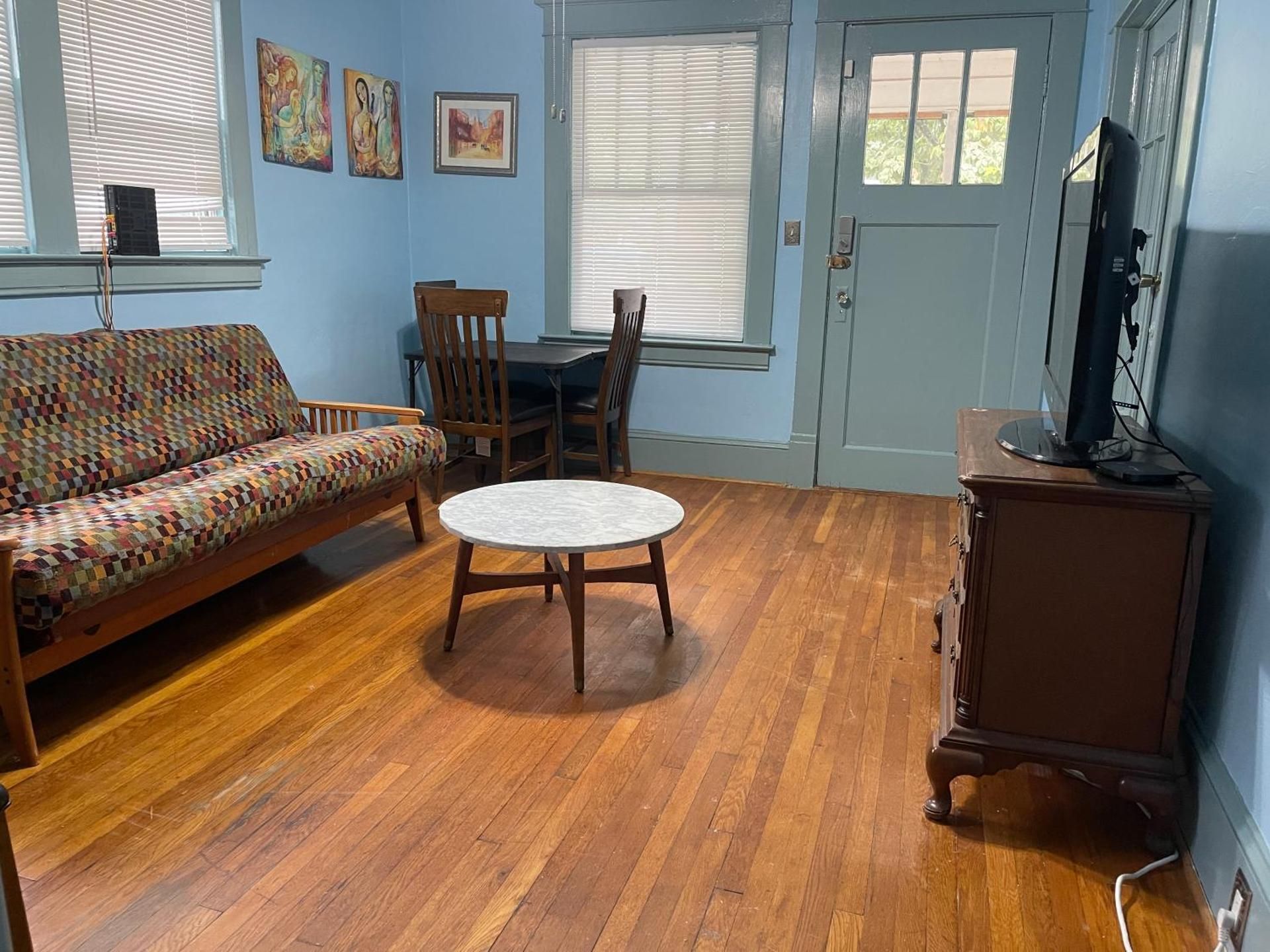 Quadruple Room with Private Bathroom
