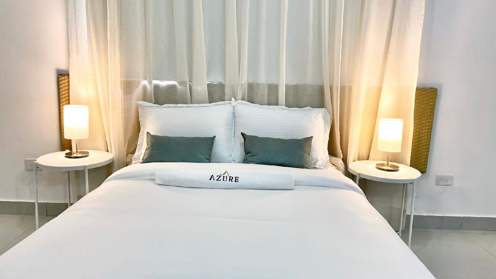 Apartment 402 with Balcony