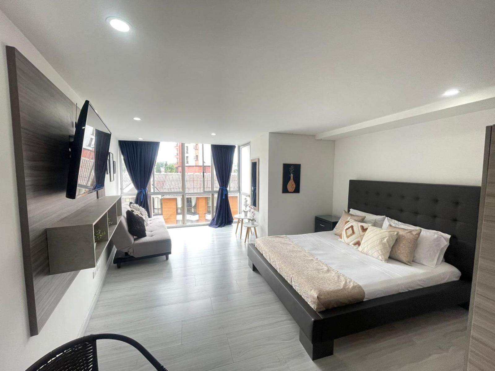 One-Bedroom Apartment