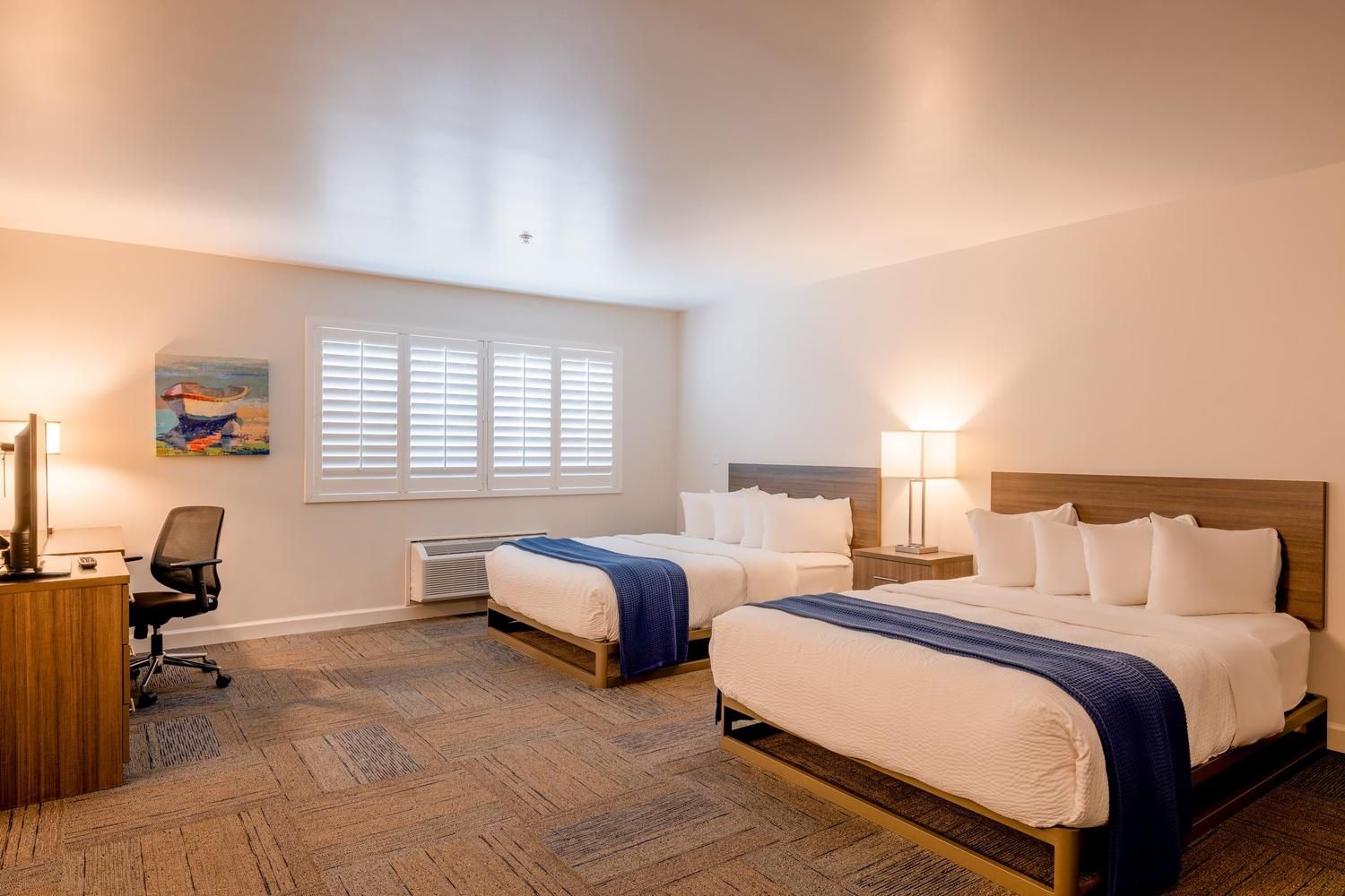 Two Queen Beds - Non-Smoking