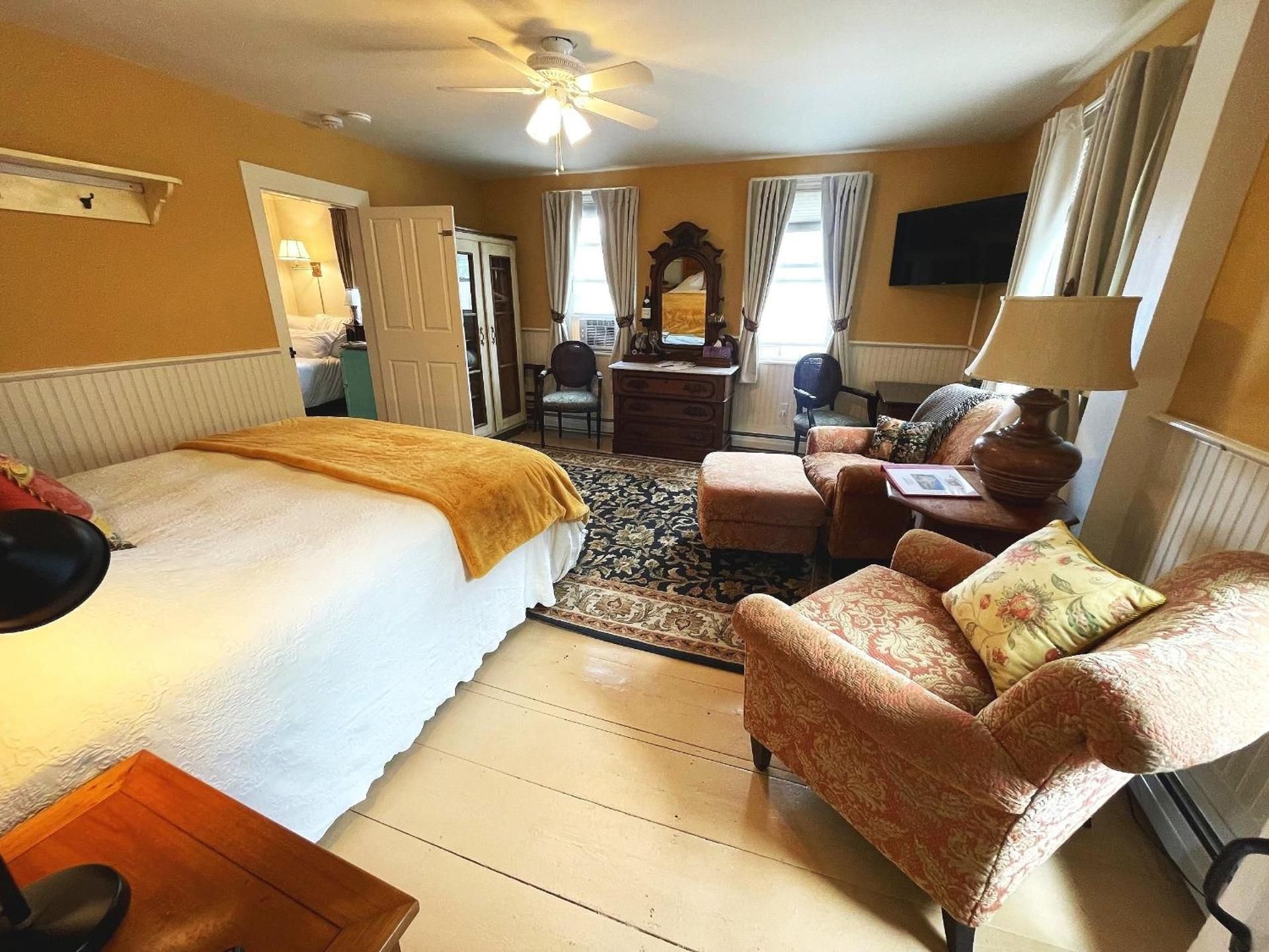 Jamaicahaus Deluxe Family Room 2