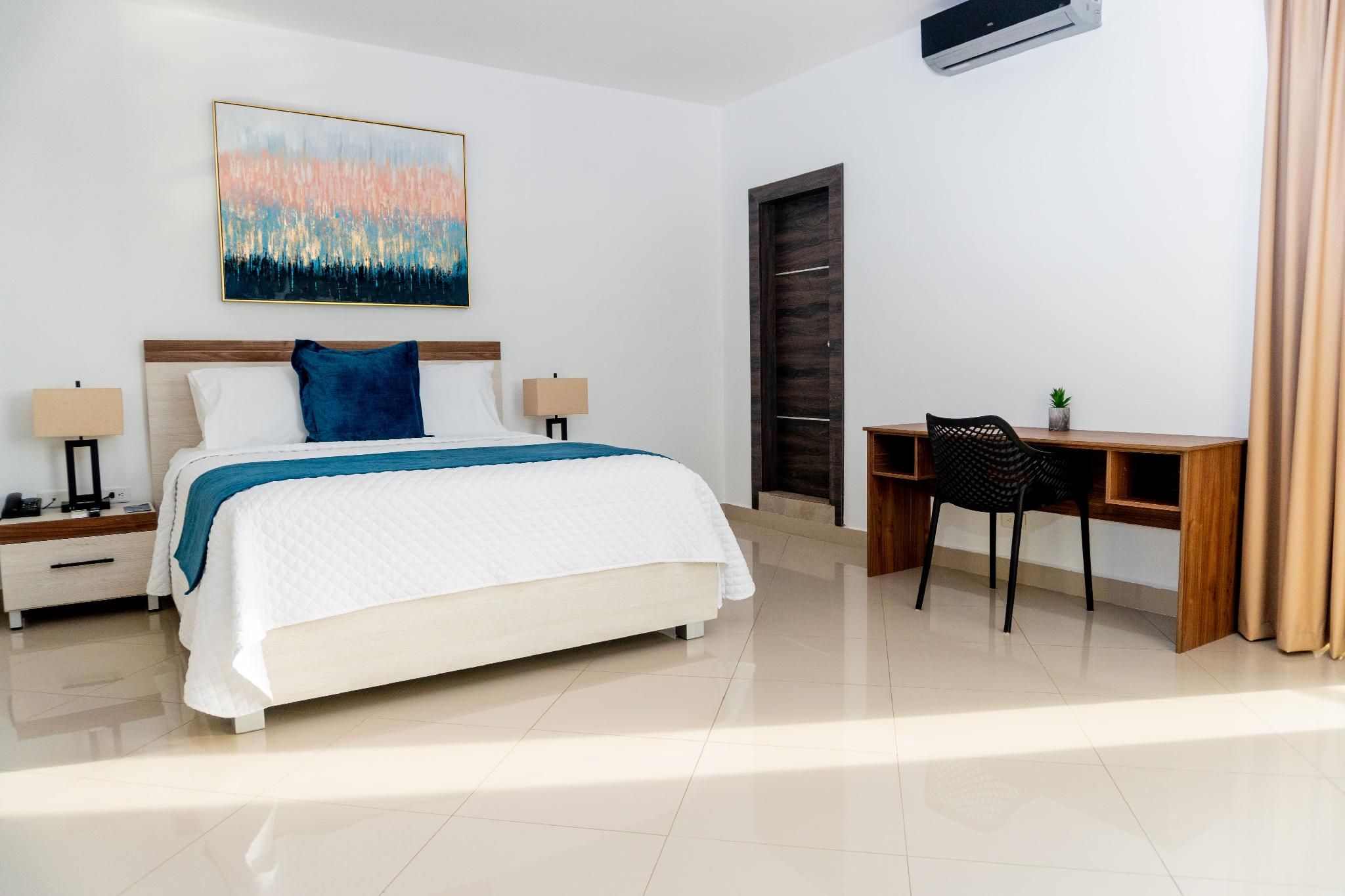 Green Platinum Hotel Matrimonial Room