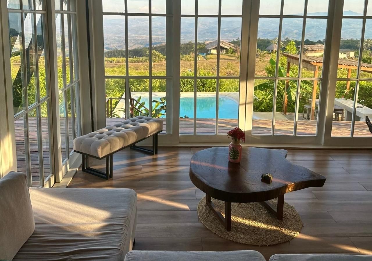 Grand Pool Villa