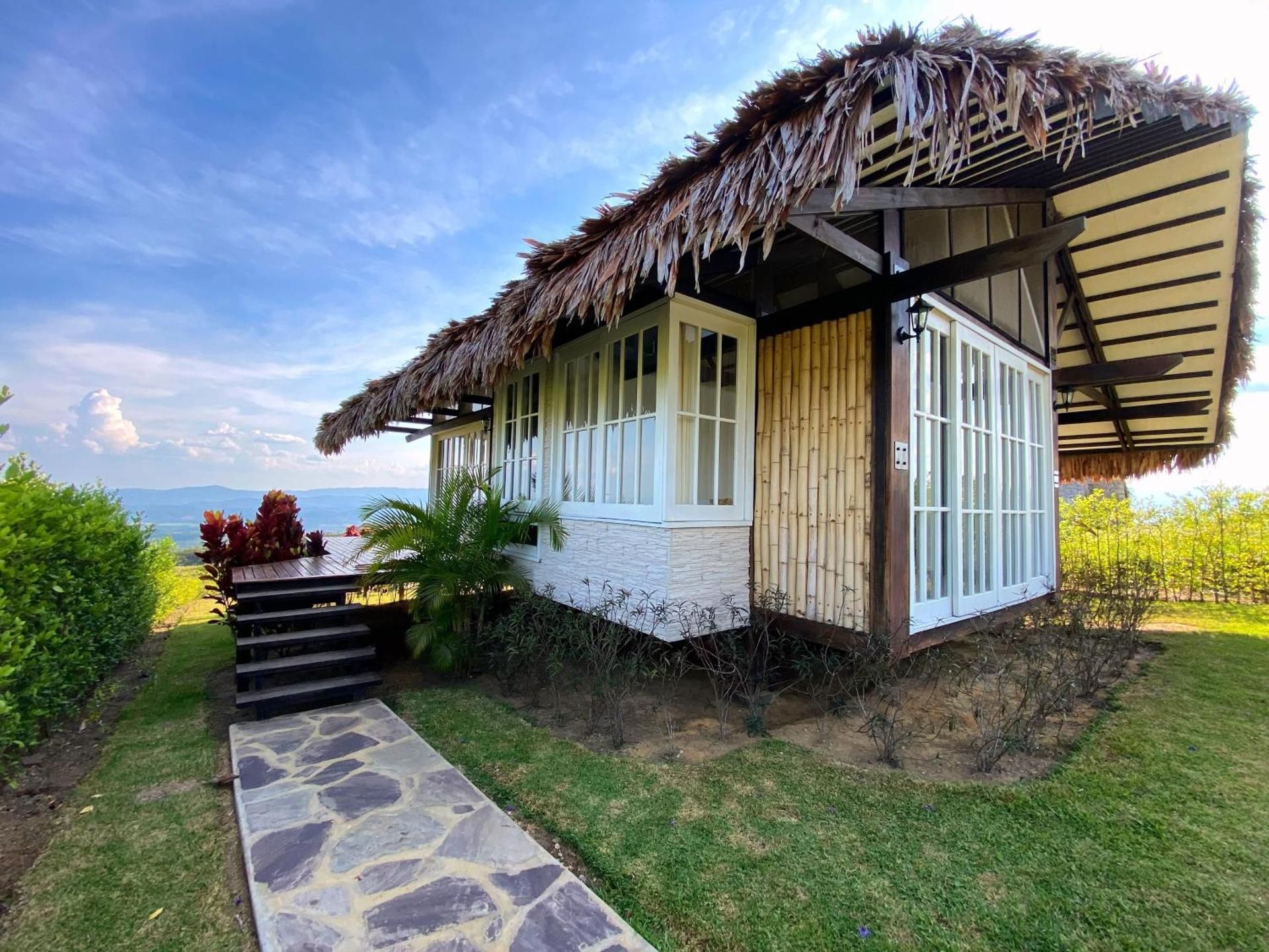 Villa with Garden View