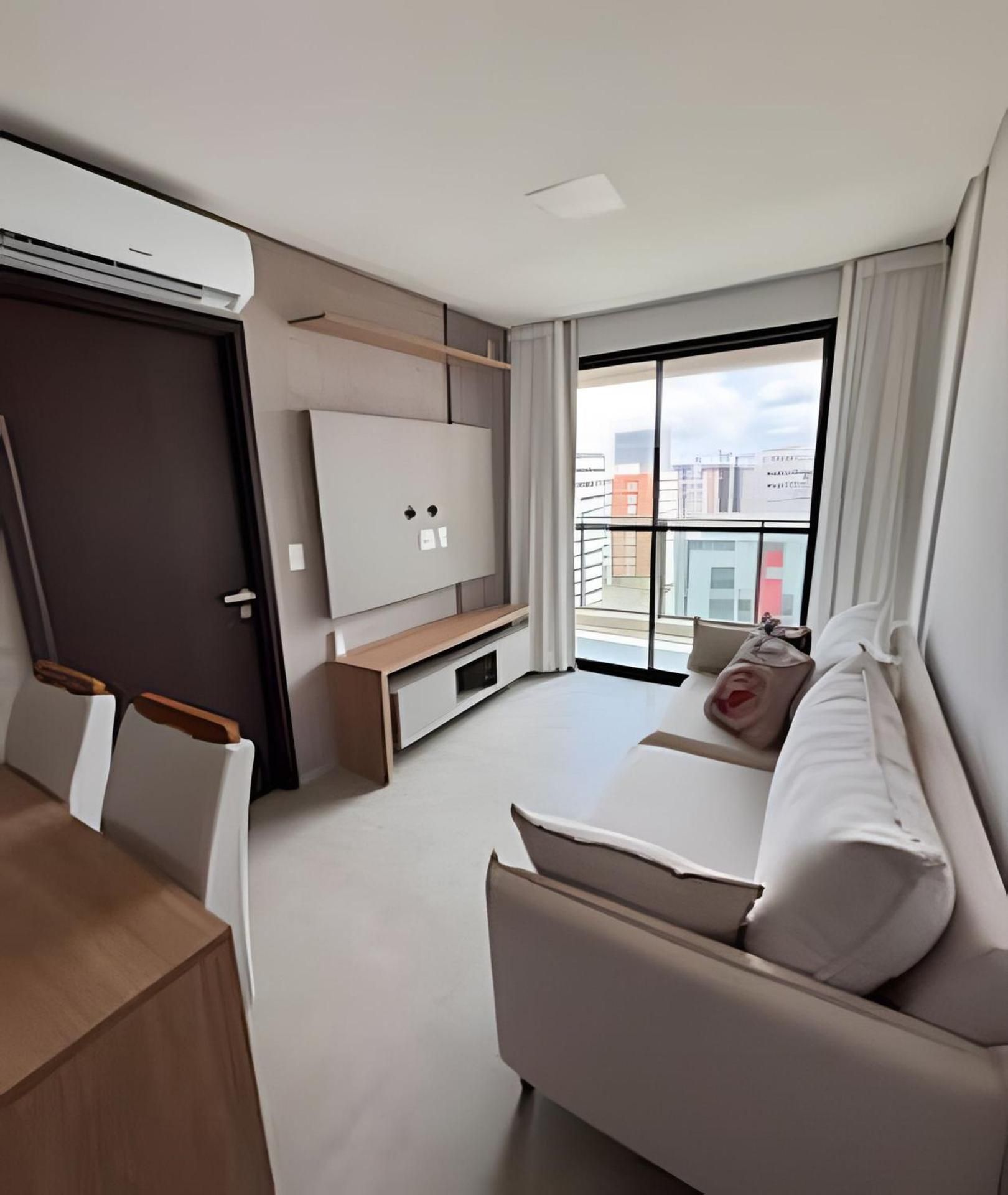 One-Bedroom Deluxe Apartment