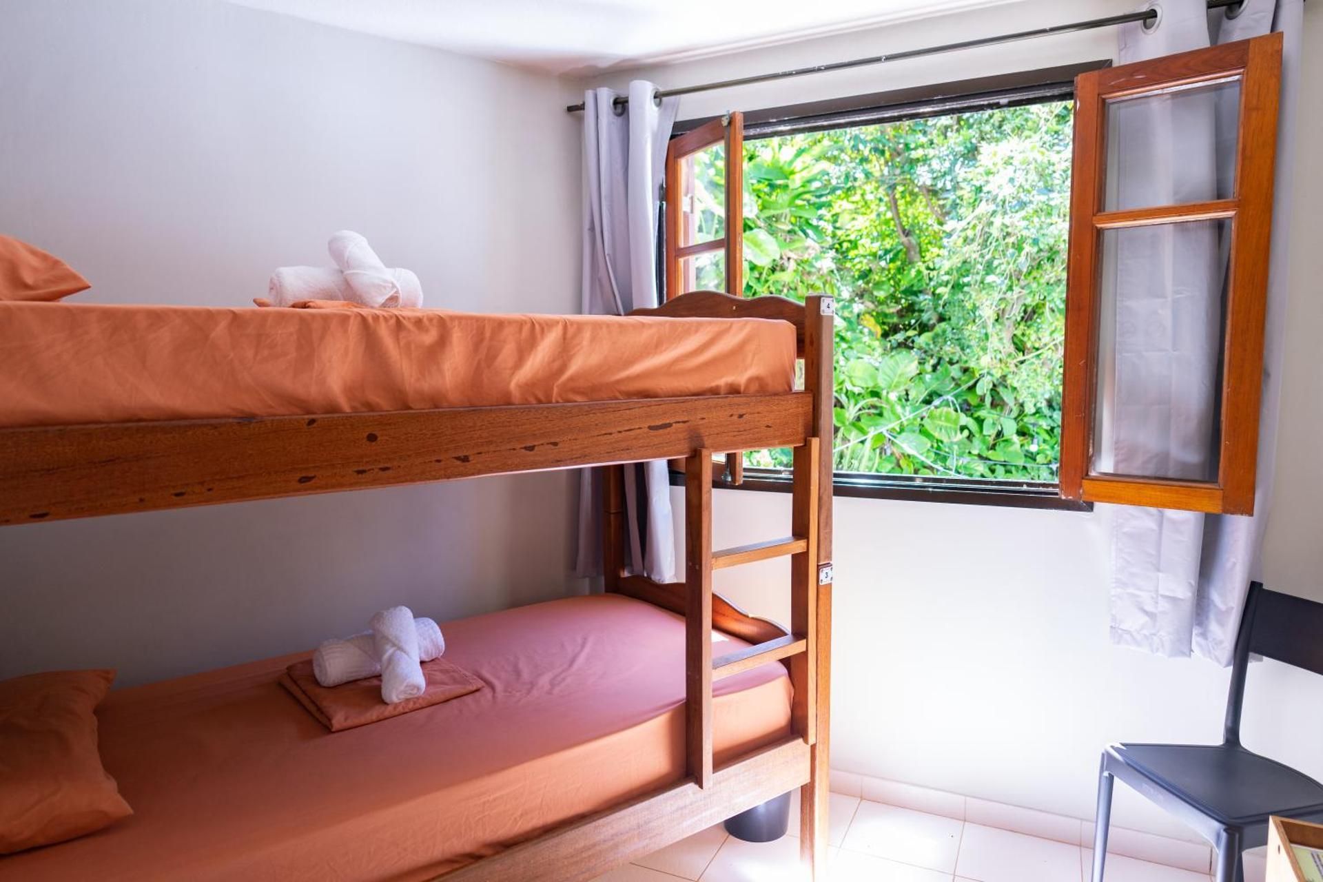 Bed in 4-Bed Mixed Dormitory Room