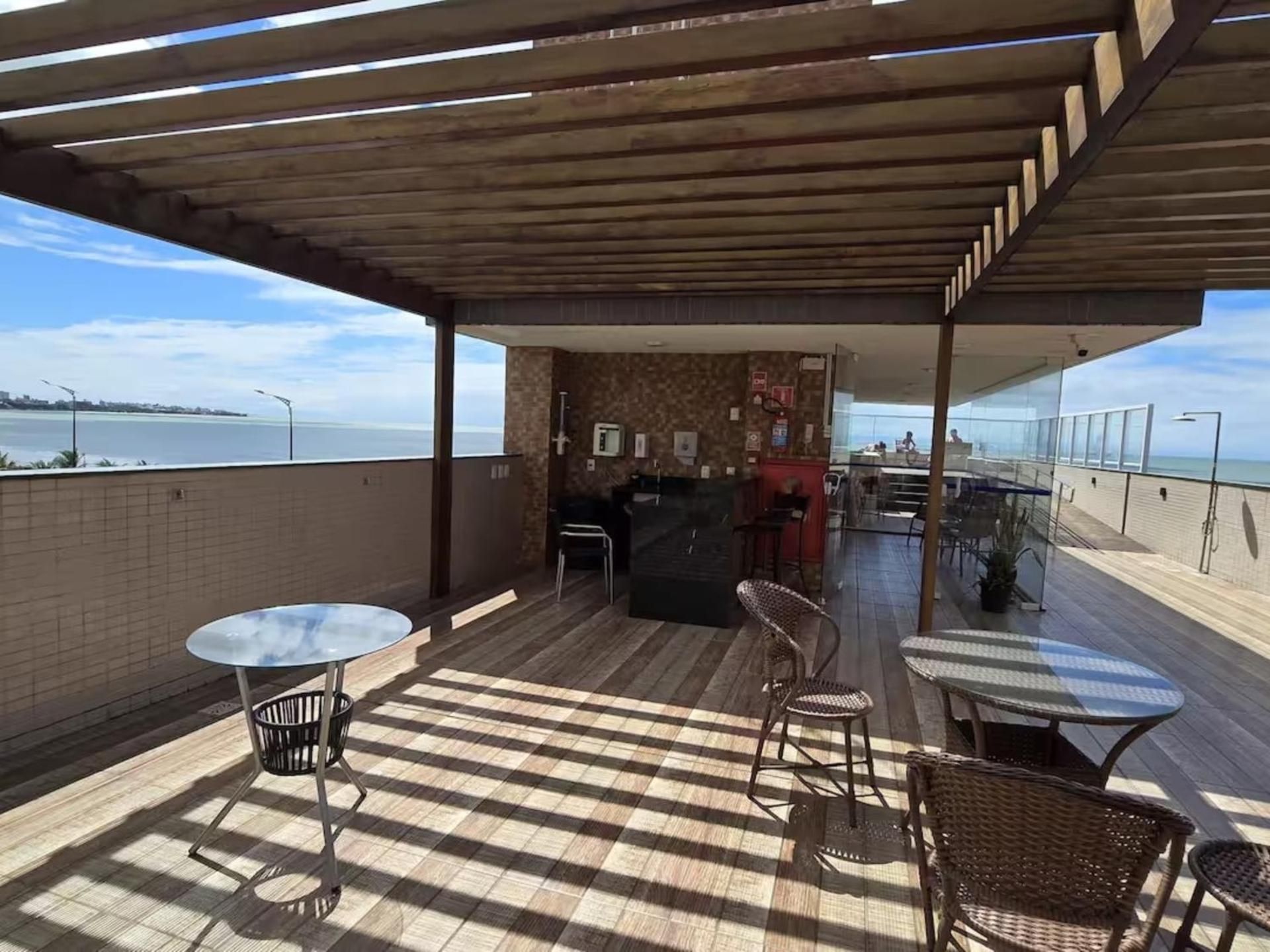 Studio Apartment with Sea View
