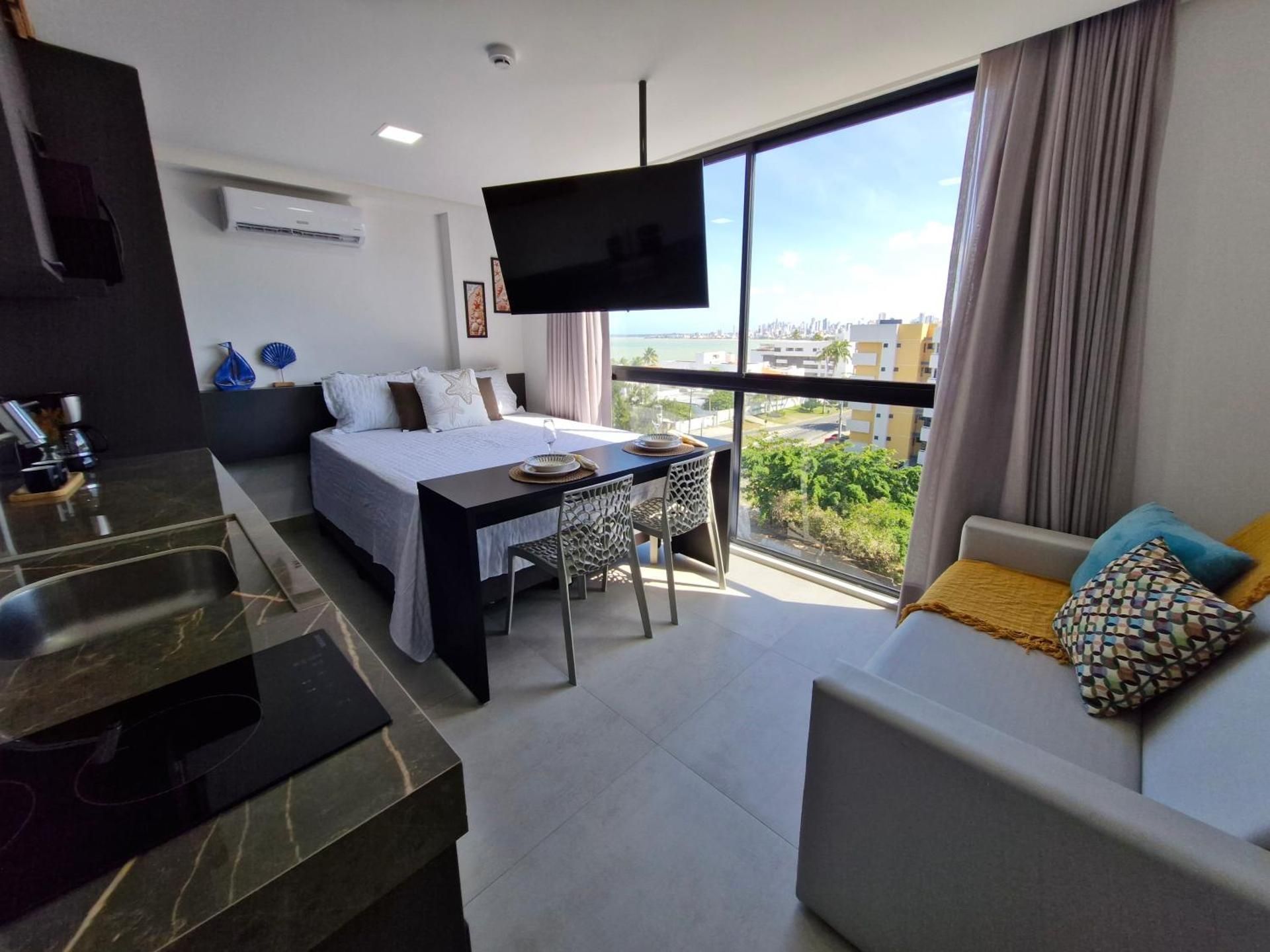 One-Bedroom Apartment with Sea View