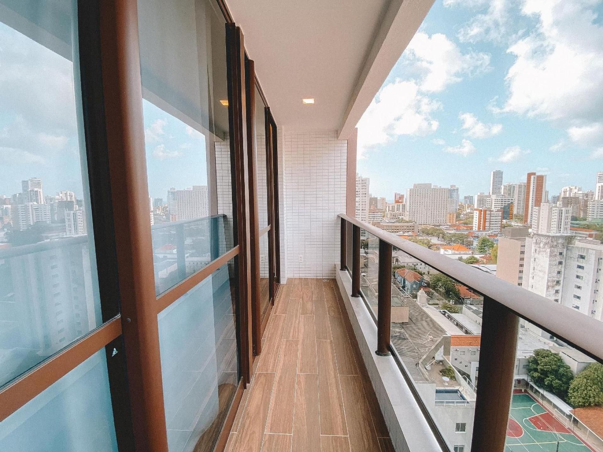 Apartment with City View