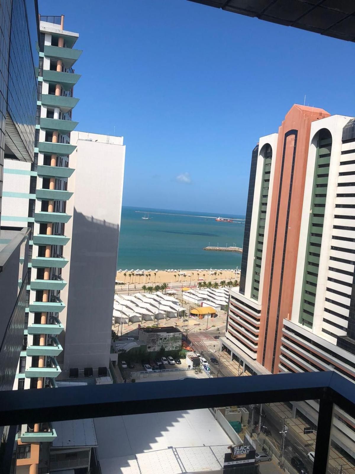 Deluxe One-Bedroom Apartment with Ocean View