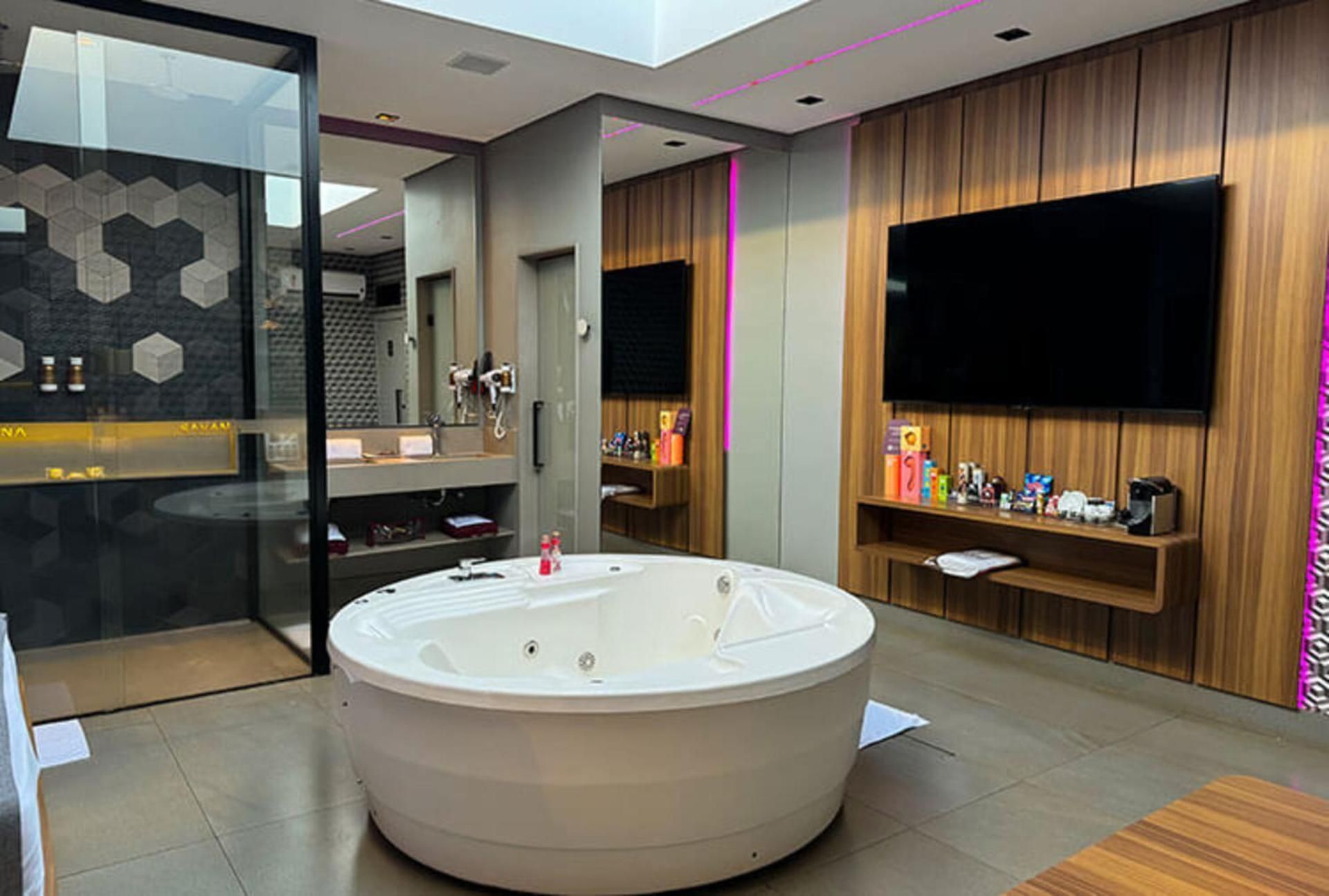 Standard Suite