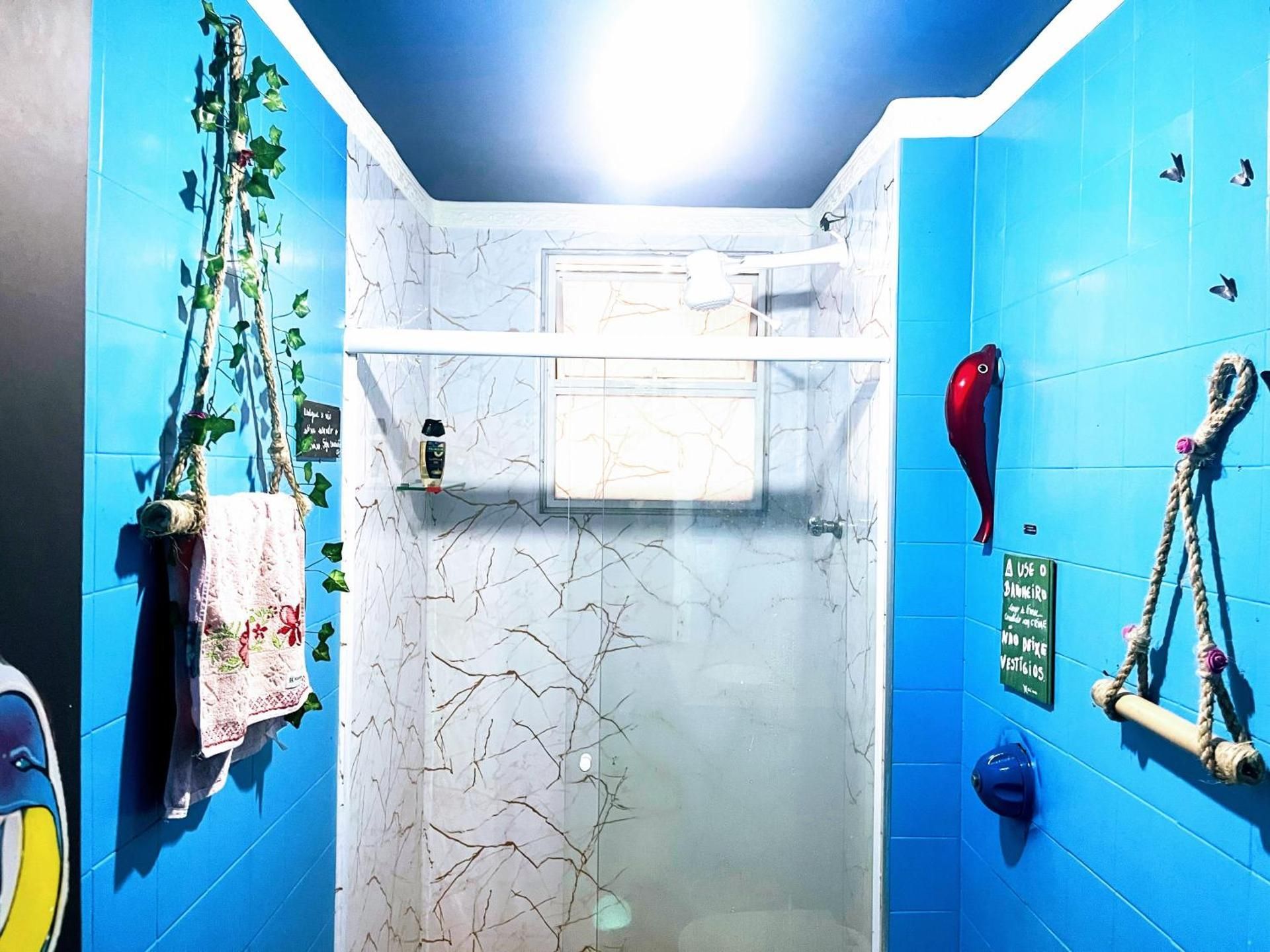 Toca da Mona Roots Hostel