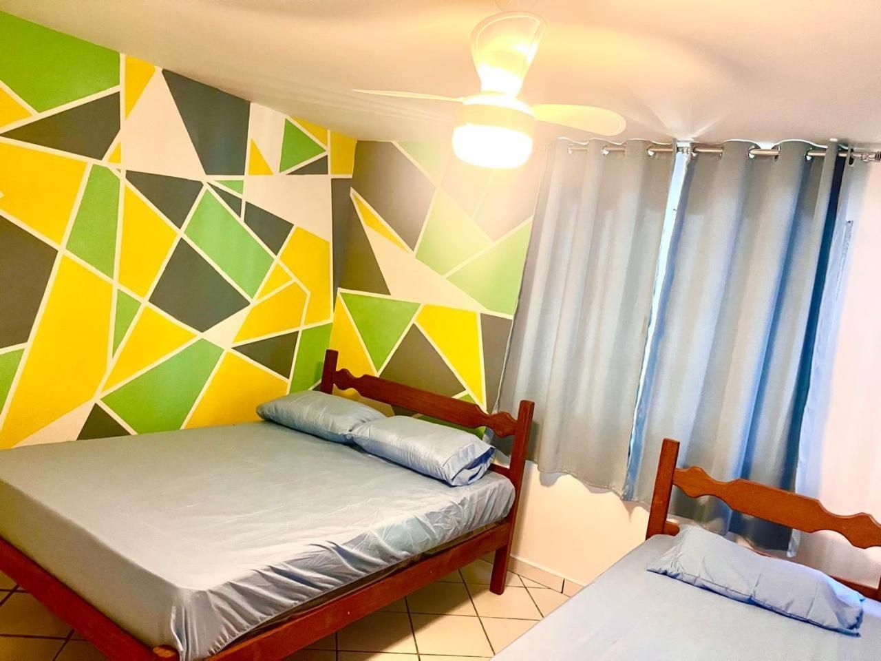 Toca da Mona Roots Hostel