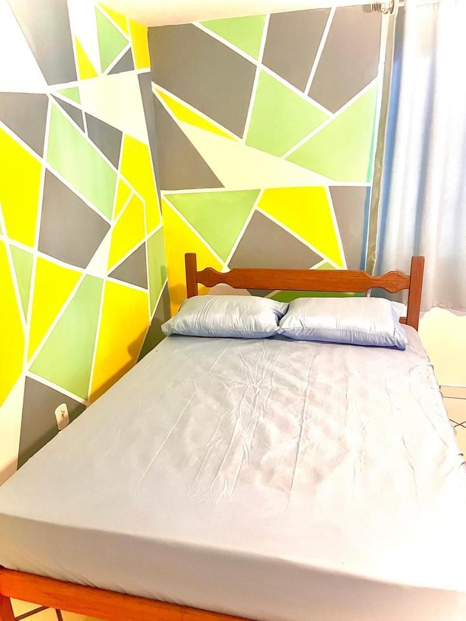 Toca da Mona Roots Hostel