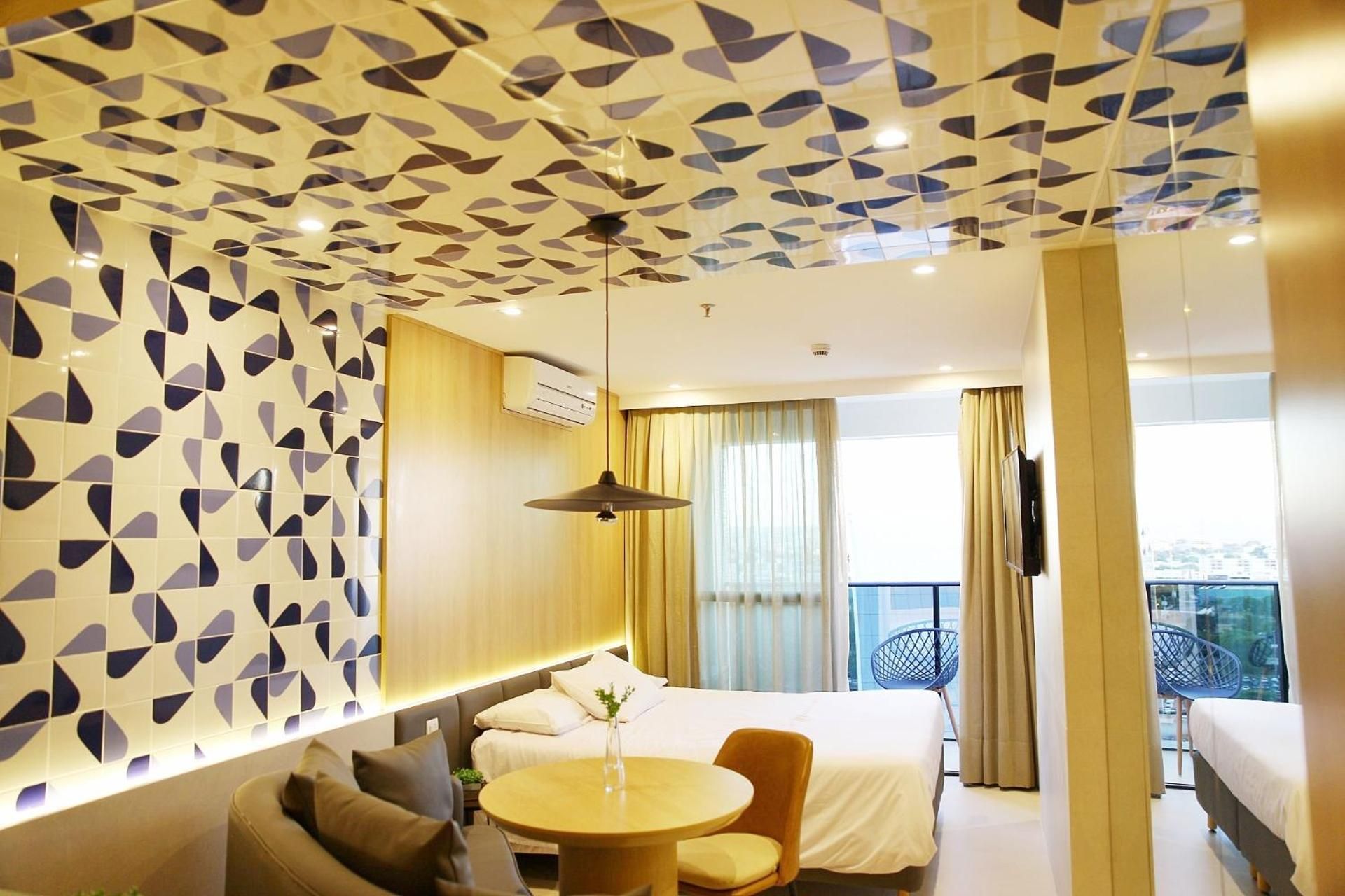 Deluxe One-Bedroom Apartment with City View