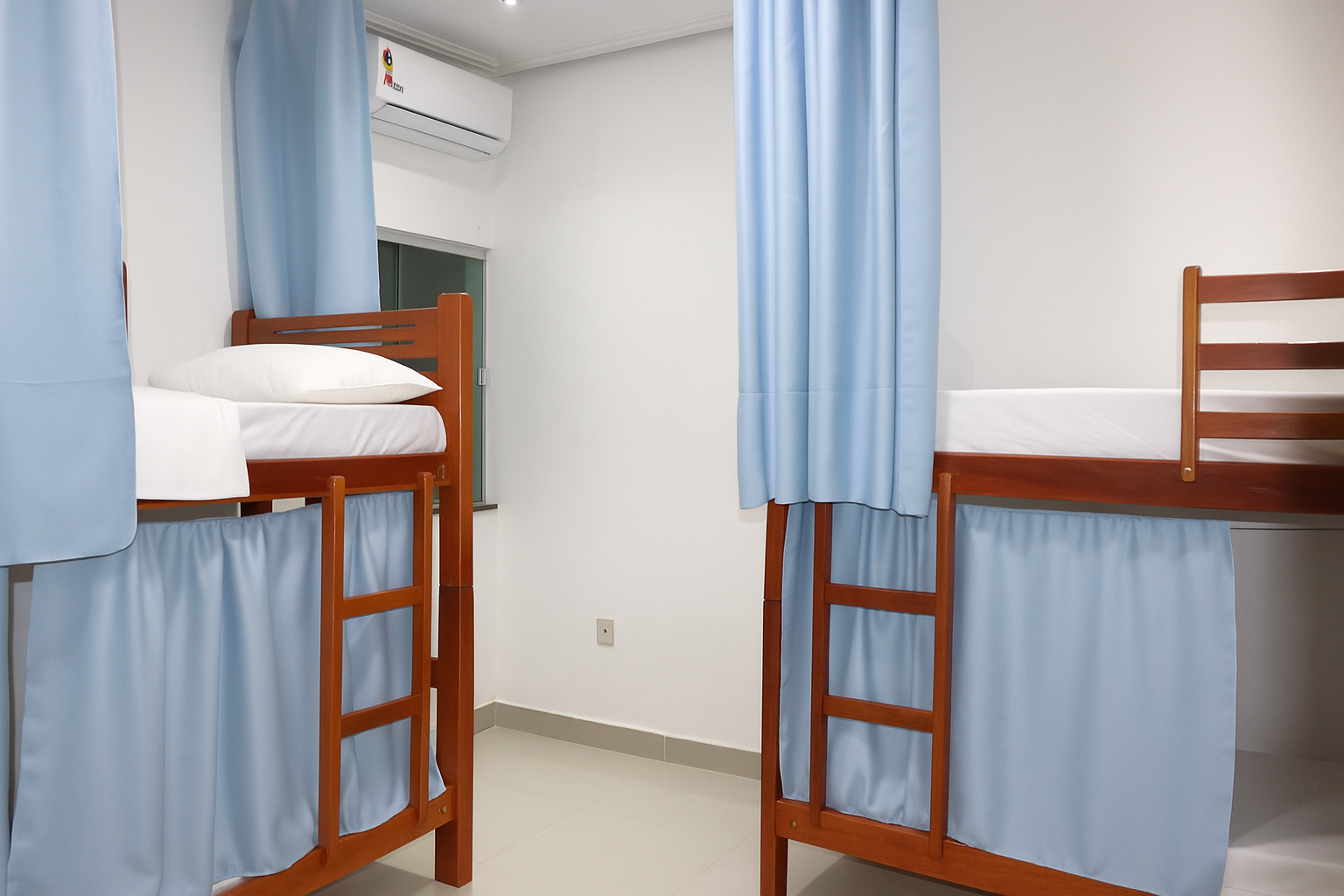 2 People in Run of House Dormitory - Mixed