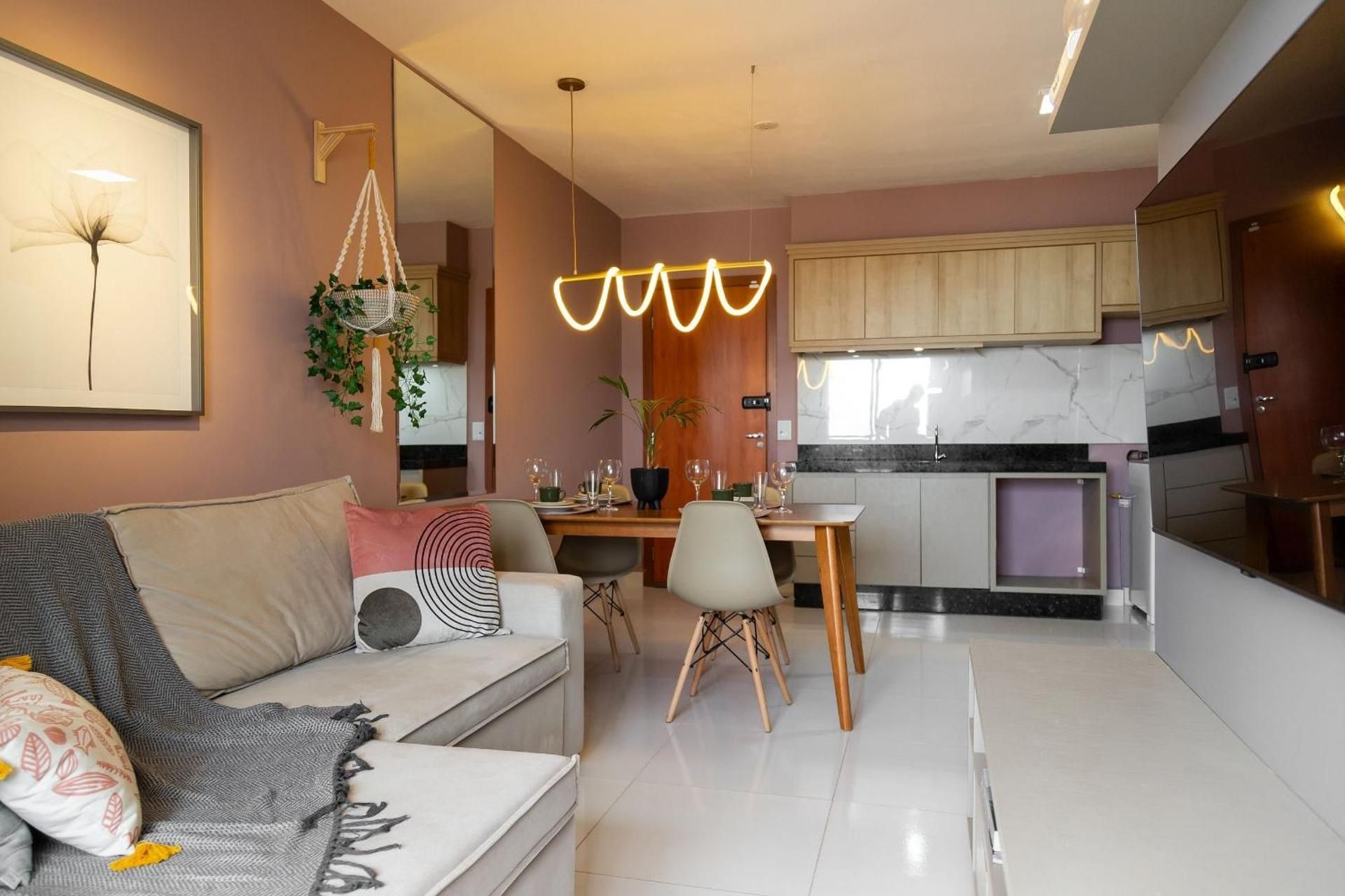 Apartment 6